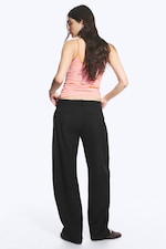 Svart - Byxor med lös passform och barrel-ben - 5