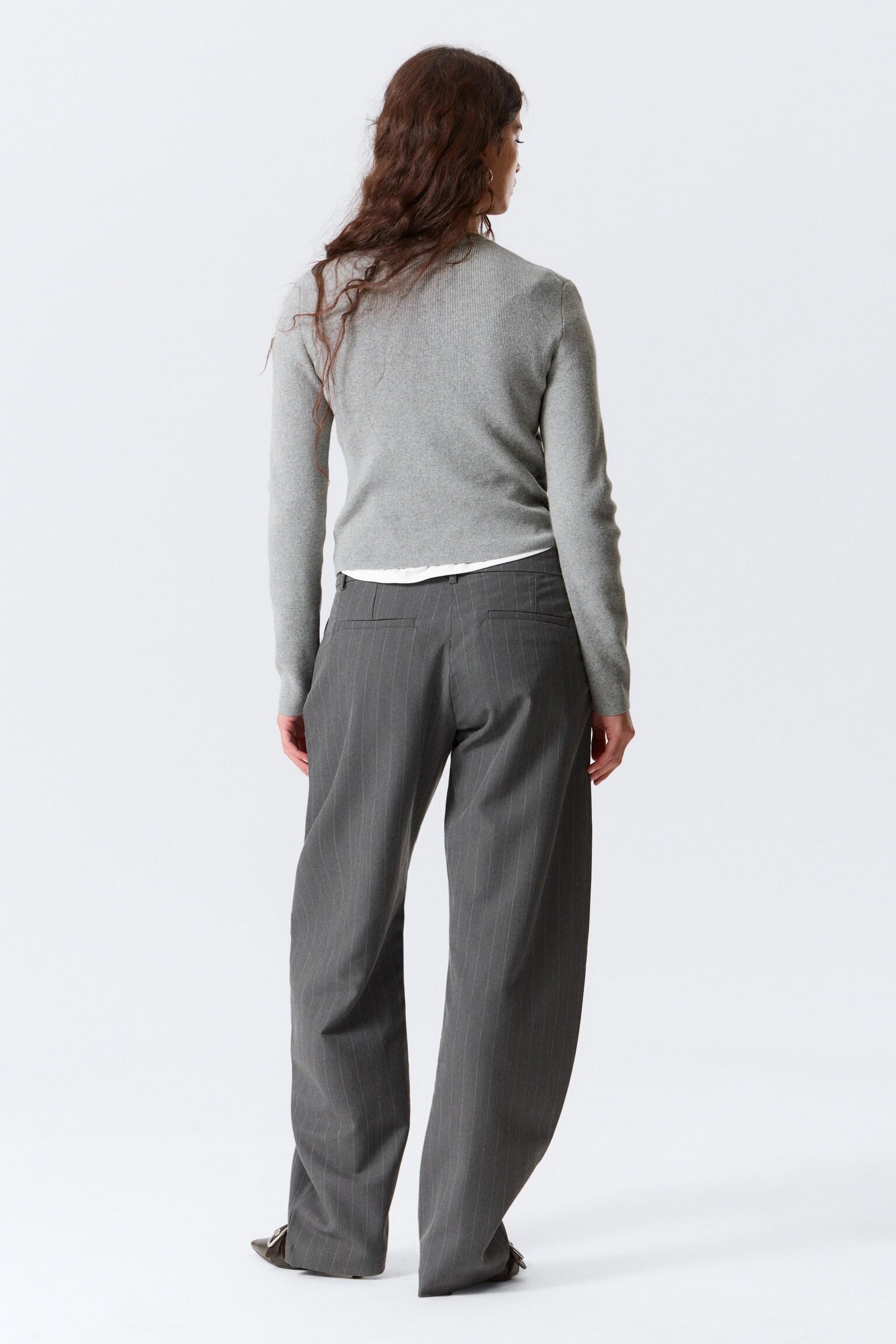 Cropped Knitted V-neck Cardigan - Grey Melange/Striped Brown - 3