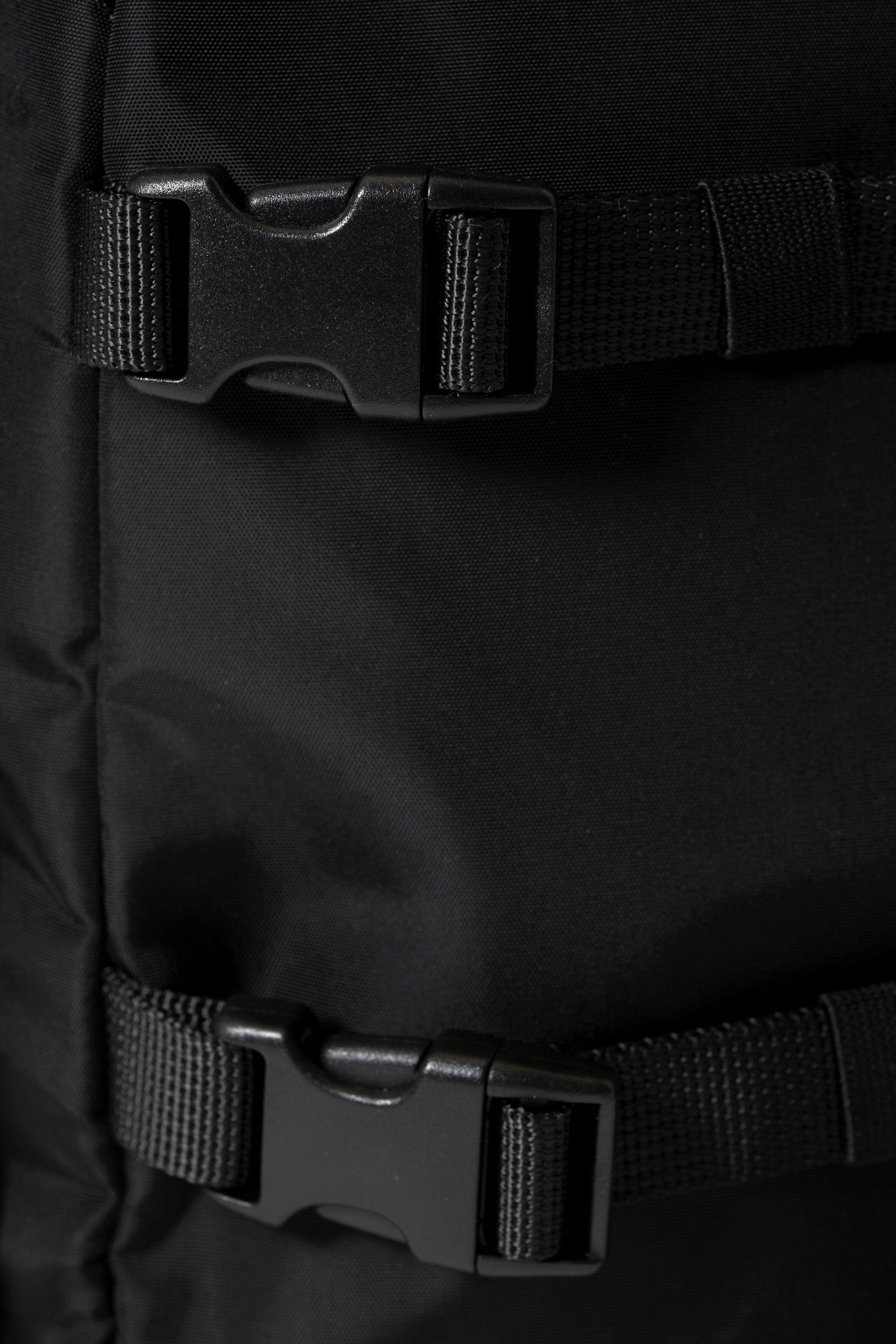 Se større billede: Stor crossbody-rygsæk i nylon - Sort - HERRE | H&M DK 3