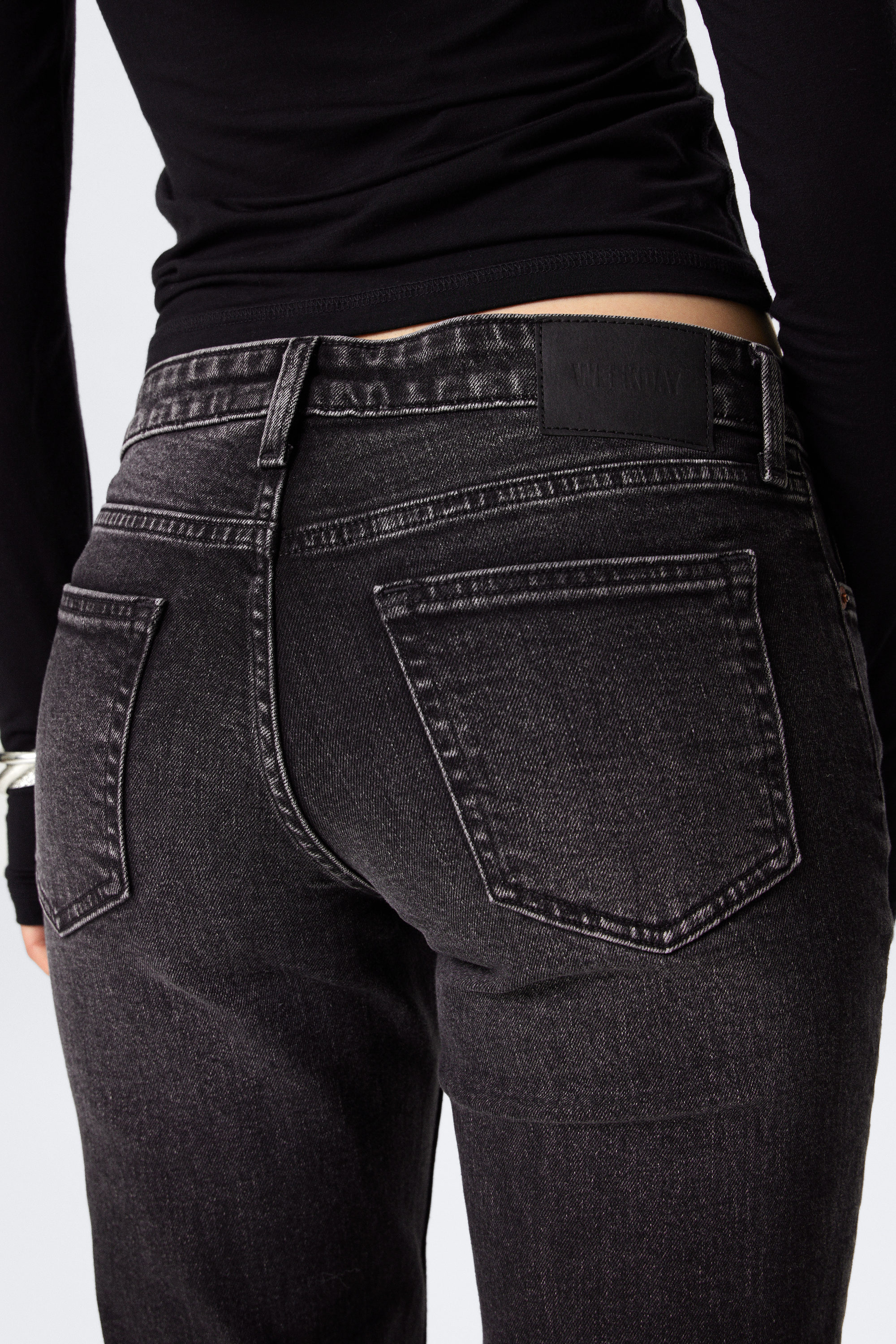 Paloma Black - Schwarz - Tension Mid Rise Slim Bootcut Leg Jeans - 4