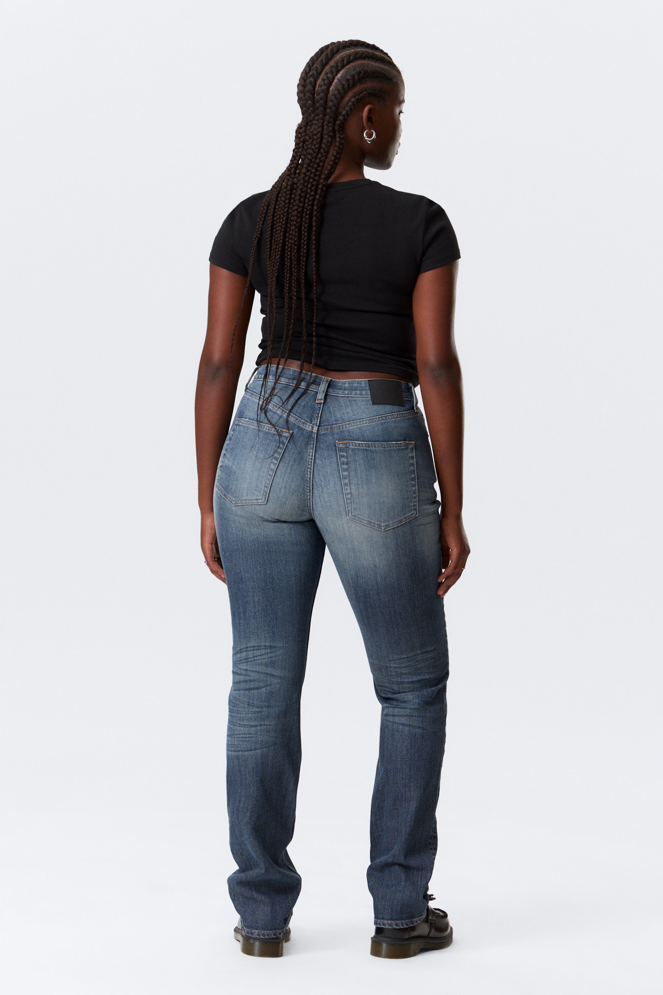 Blue Hymn - Medium Blue - Vega Curve High Waisted Slim Leg Jeans - 2