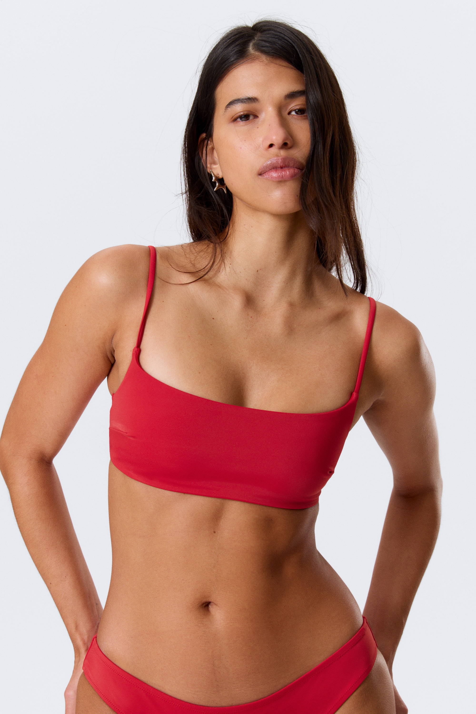 Top bikini con scollatura ampia - Rosso brillante/Marrone scuro/Blu scuro