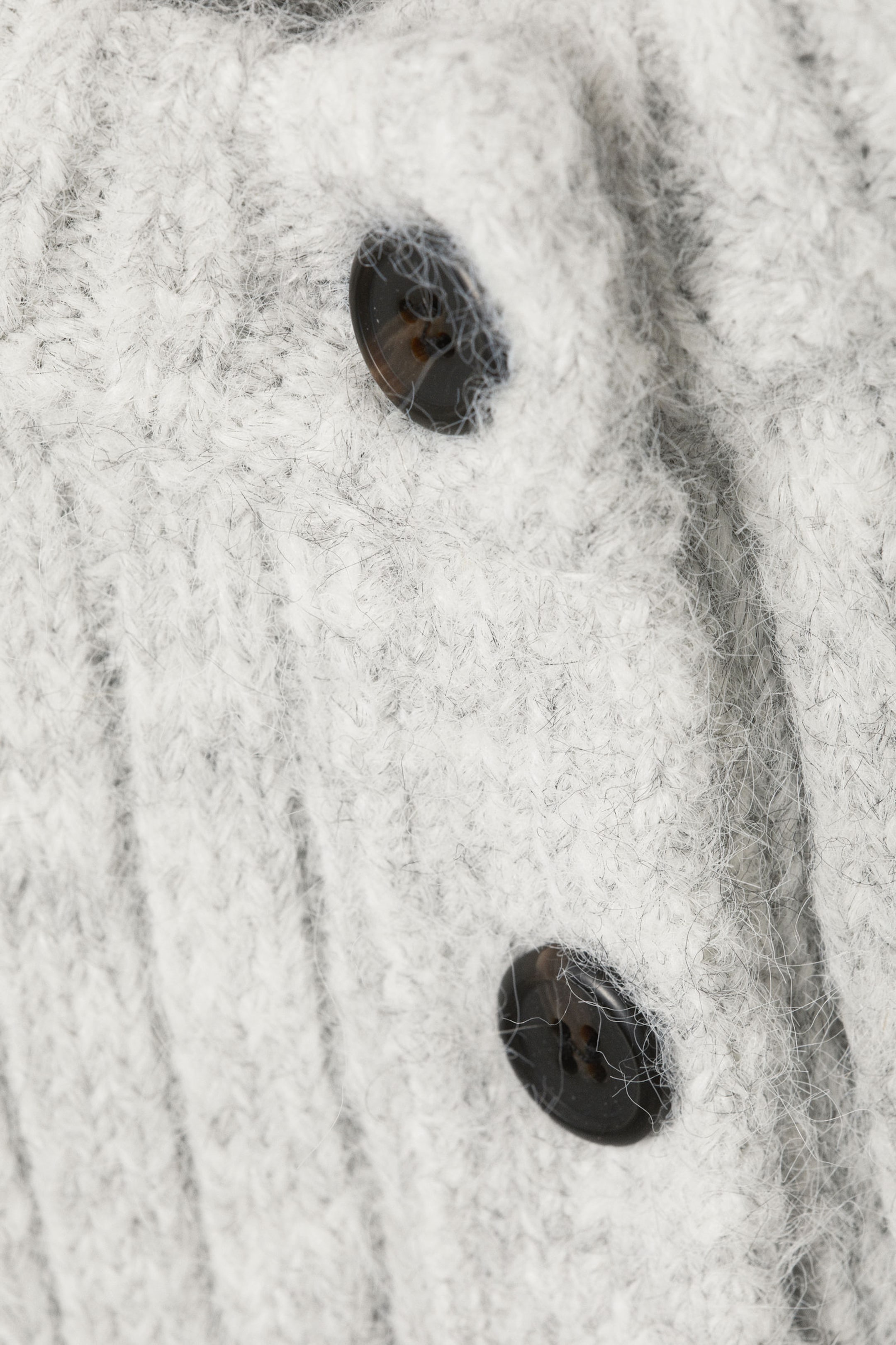 Hellgrau meliert - Strickjacke mit entspannter Passform - 1