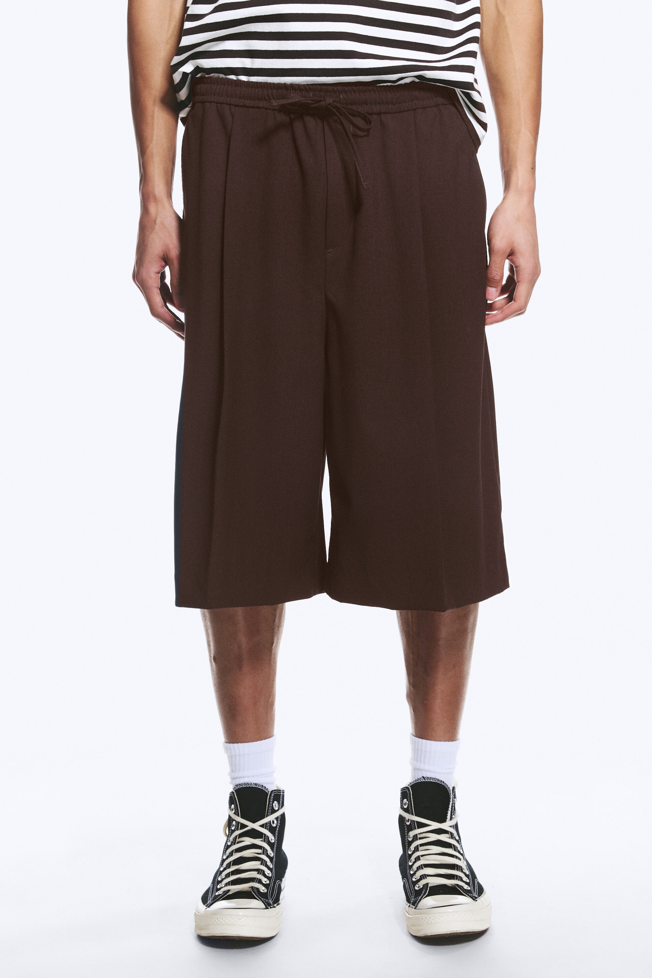 Mörkbrun - Mid Rise Loose Suiting Shorts - 1