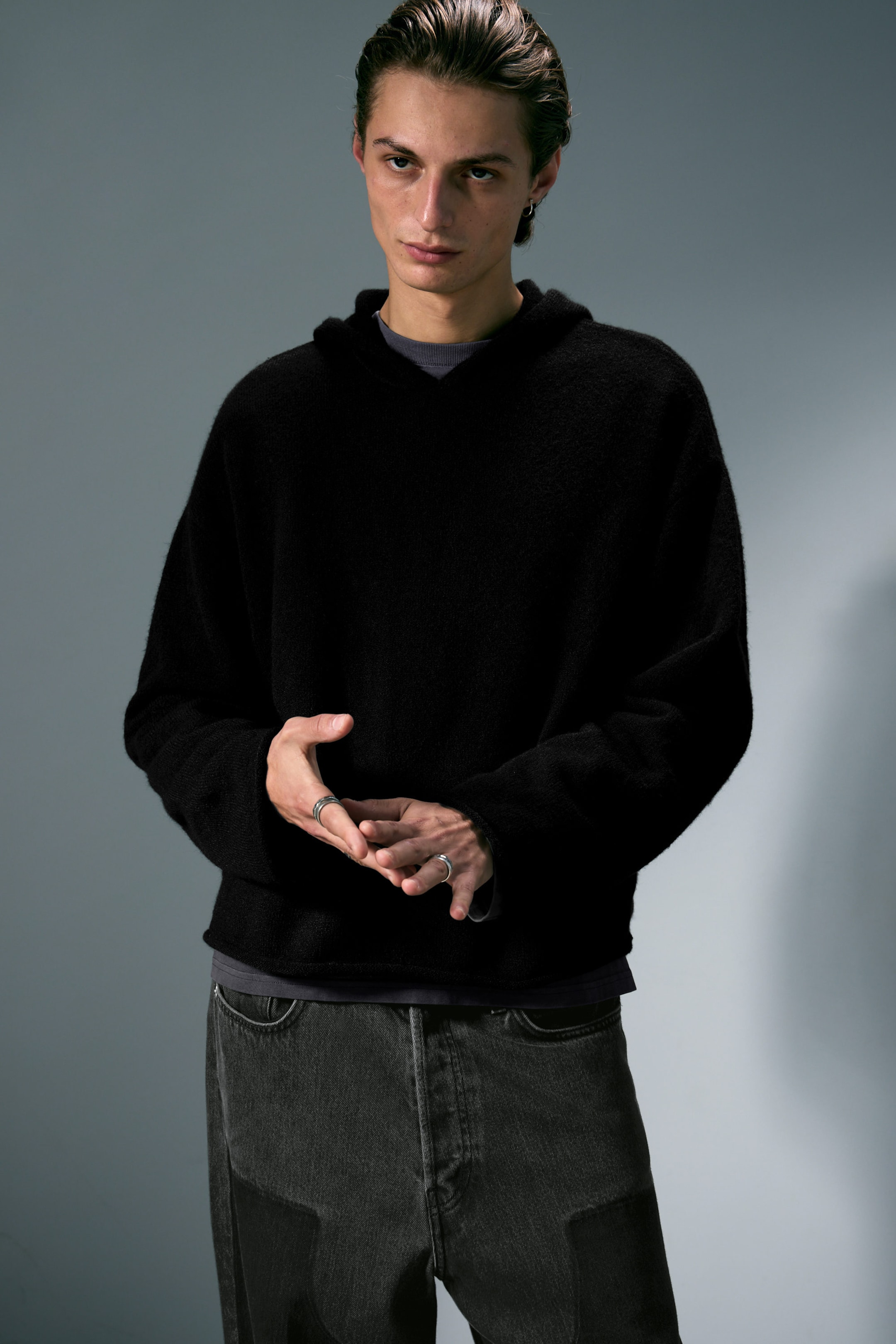 Black - Relaxed Knitted Hoodie - 1