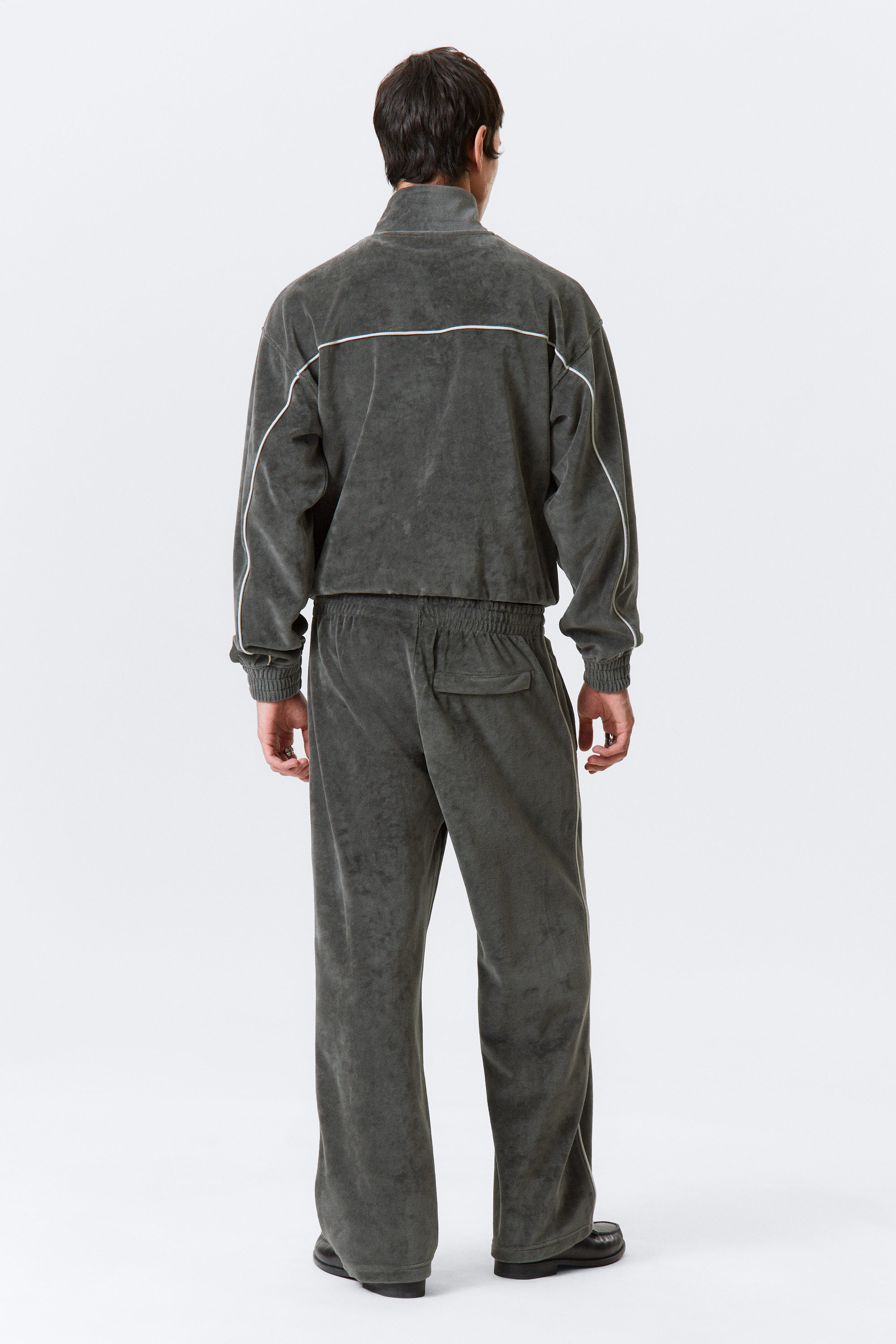 Dark Grey - Mid Rise Loose Straight Leg Velour Track Pants - 3