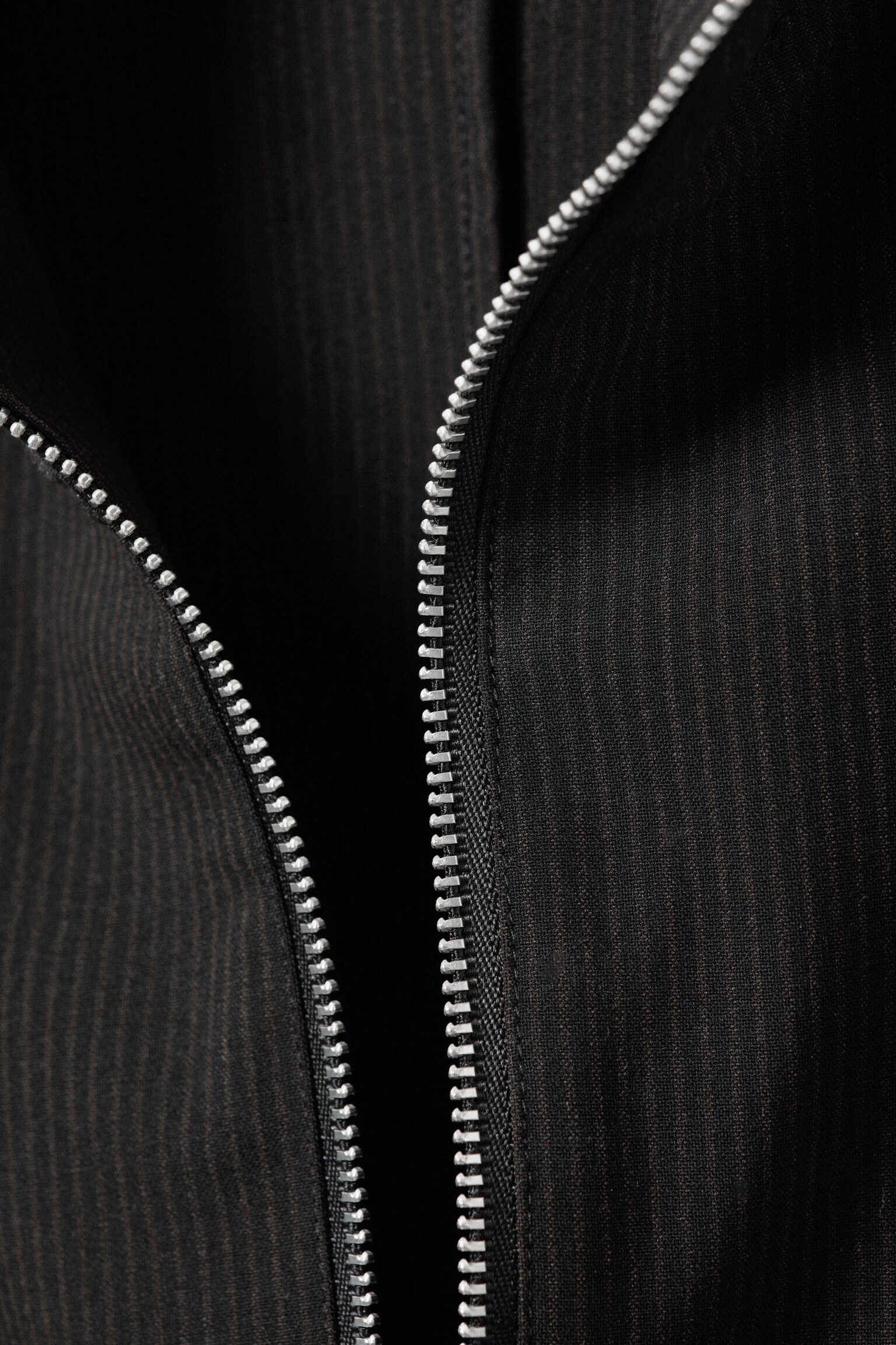 Slim Long-Sleeved Zip Shirt - Randig svart - 6