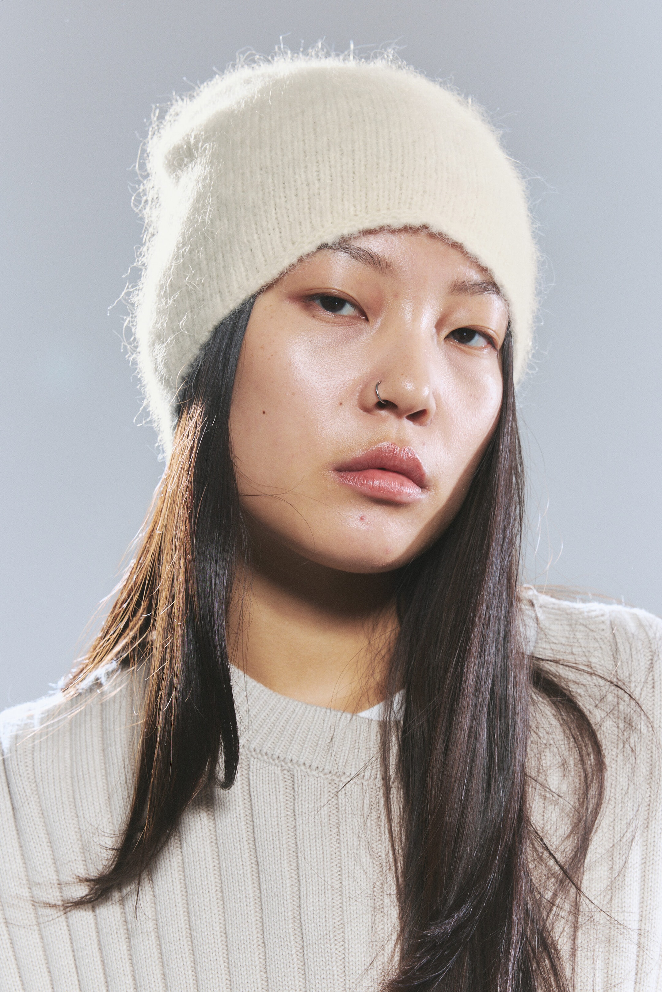 Cremeweiß - Flauschige Beanie aus Alpakamix - 3