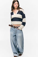 Weiße & dunkelblaue Streifen - Lockerer Grobstrick-Pullover - 1