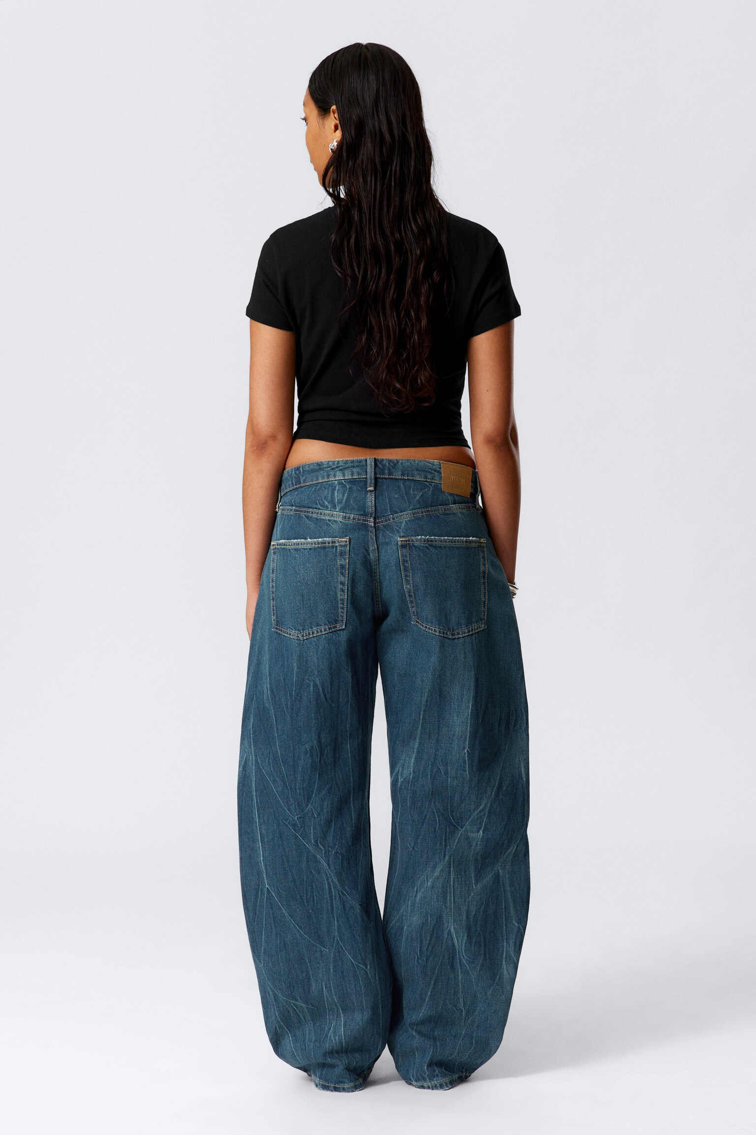 Abell Mid Rise Regular Cocoon Leg Jeans - Gnarly Blue - Medium Blue/Canyon Grey - Medium Grey/Seventeen Blue - Medium Blue - 4