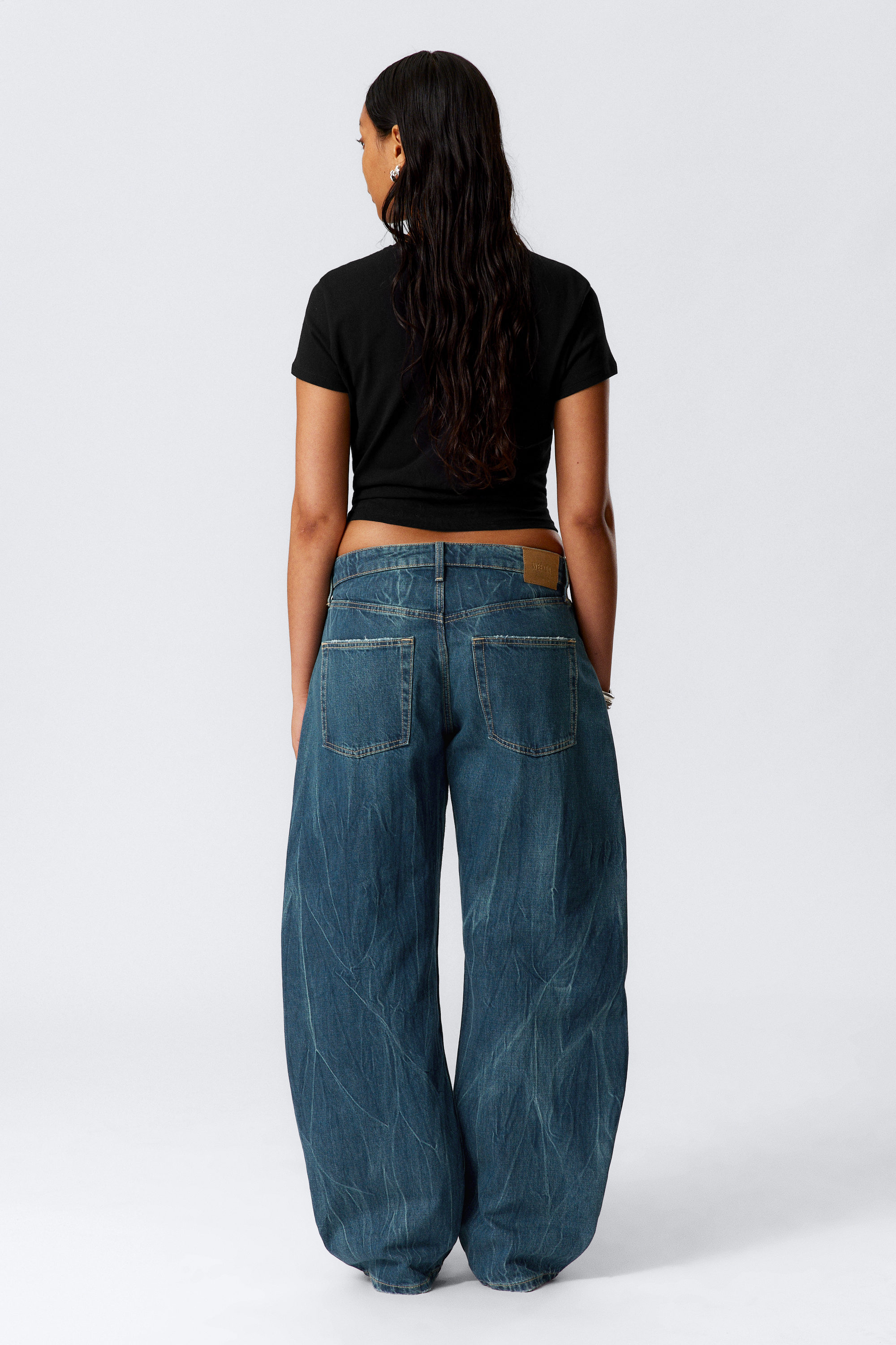 Gnarly Blue - Mellanblå - Abell Mid Waist Regular Cocoon Leg Jeans - 4