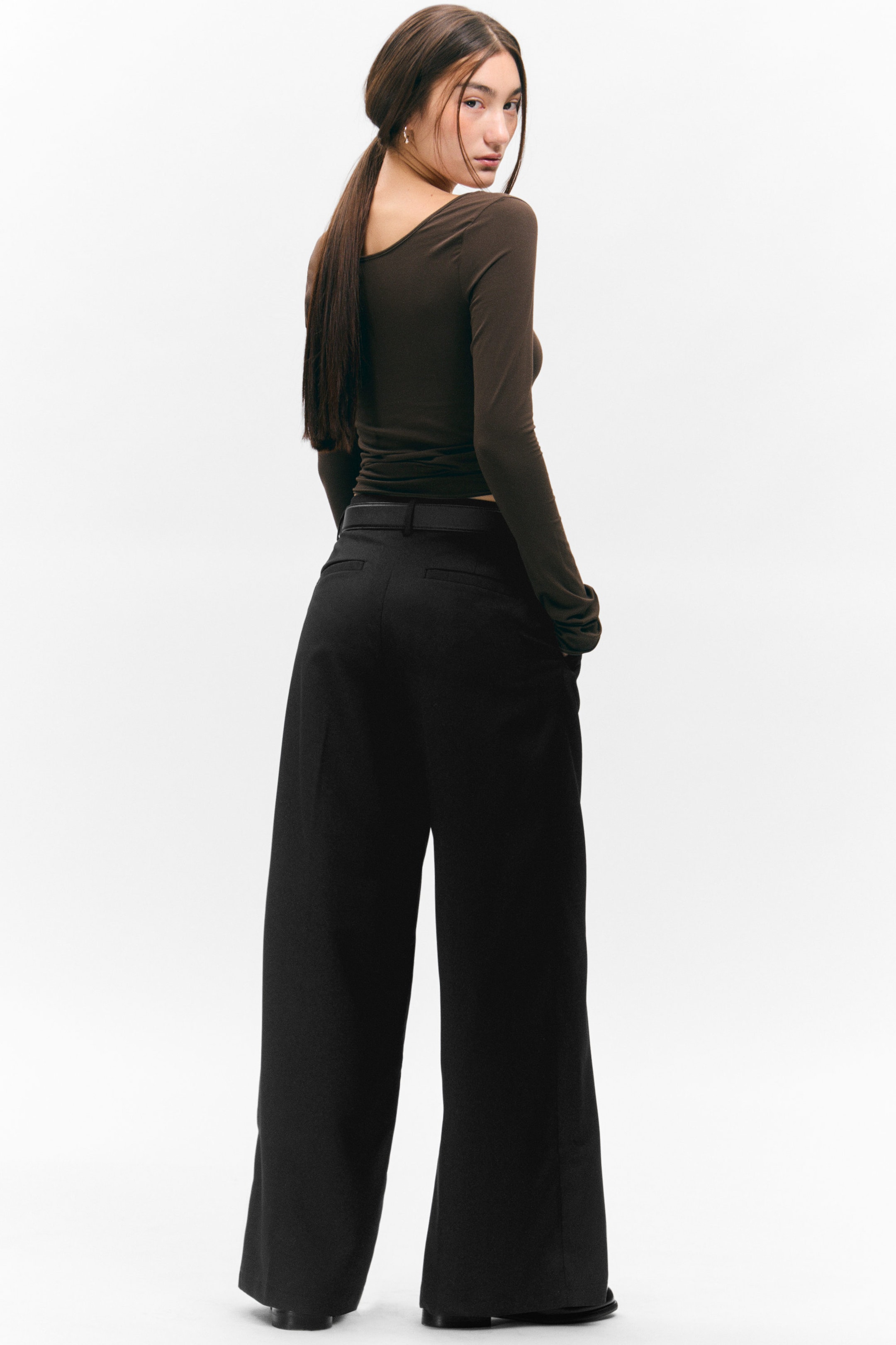Black - Pleated High Waist Wide Leg Suiting Trousers - 2