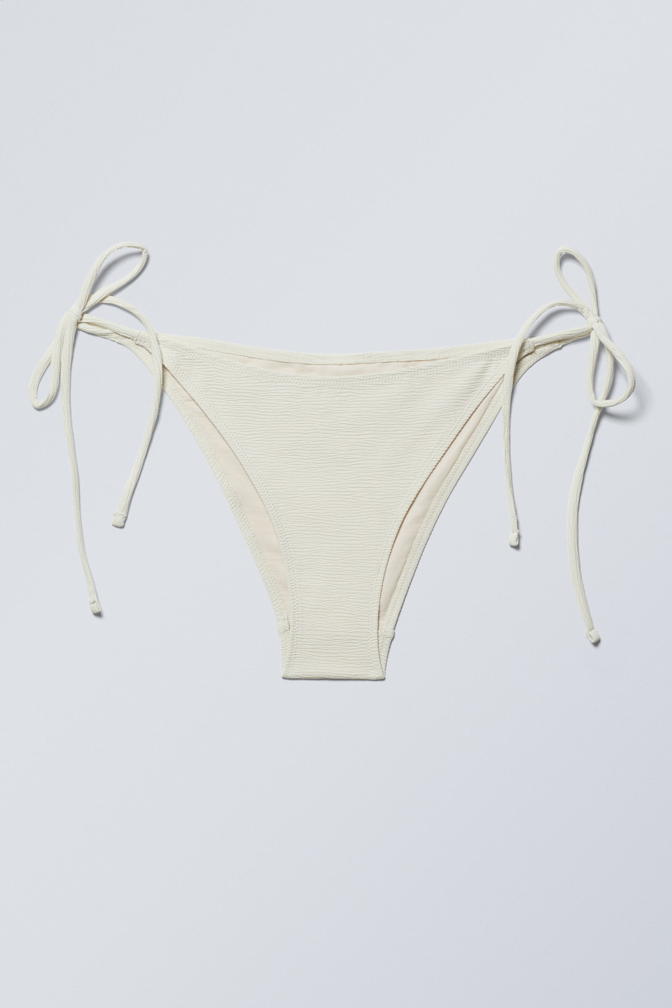 Helles Beige - Strukturiertes Bikinihöschen mit Bindebändern - 4