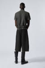 Black - Loose Fit Pleated Suit Shorts - 2