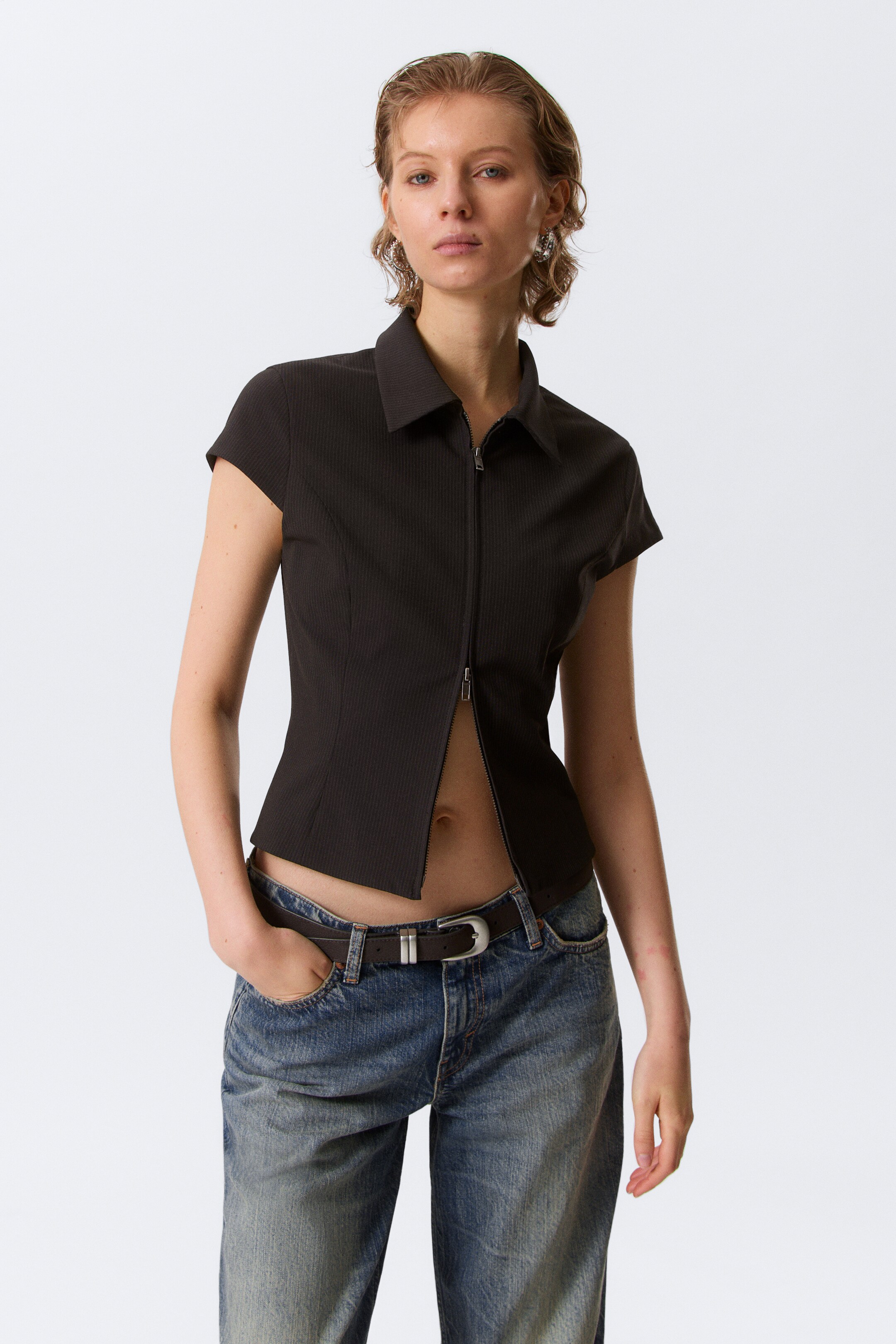 View larger image: Fitted Short-Sleeved Zip Top - Striped Black - Ladies | H&M GB 1