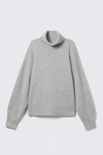 Gråmelerad - Oversized turtleneck i ull - 4