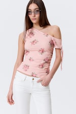 Pink - Floral - Nauwsluitende off-shouldertop met ruches - 1