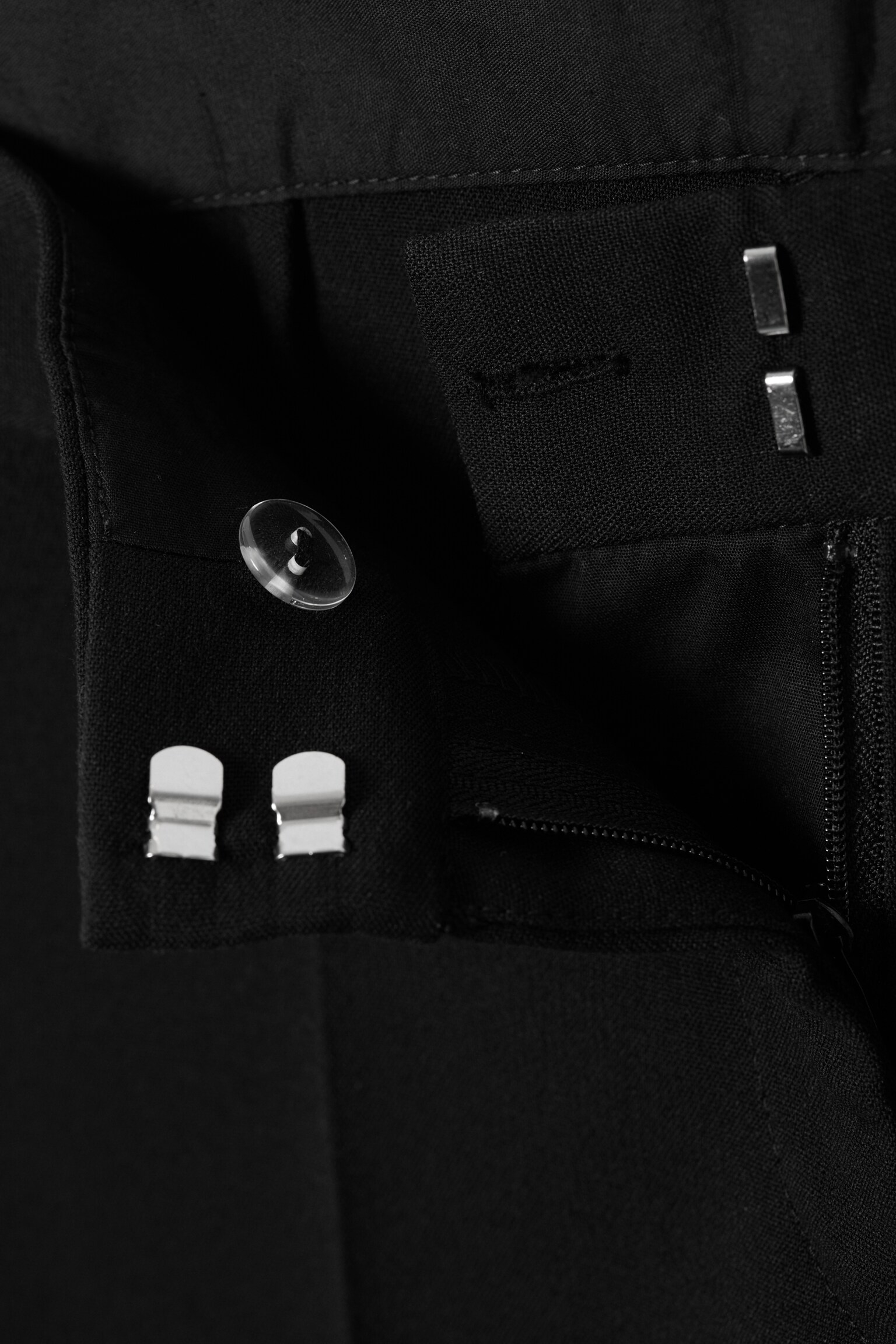 Bukser med lavt liv og sleng - Svart - 3