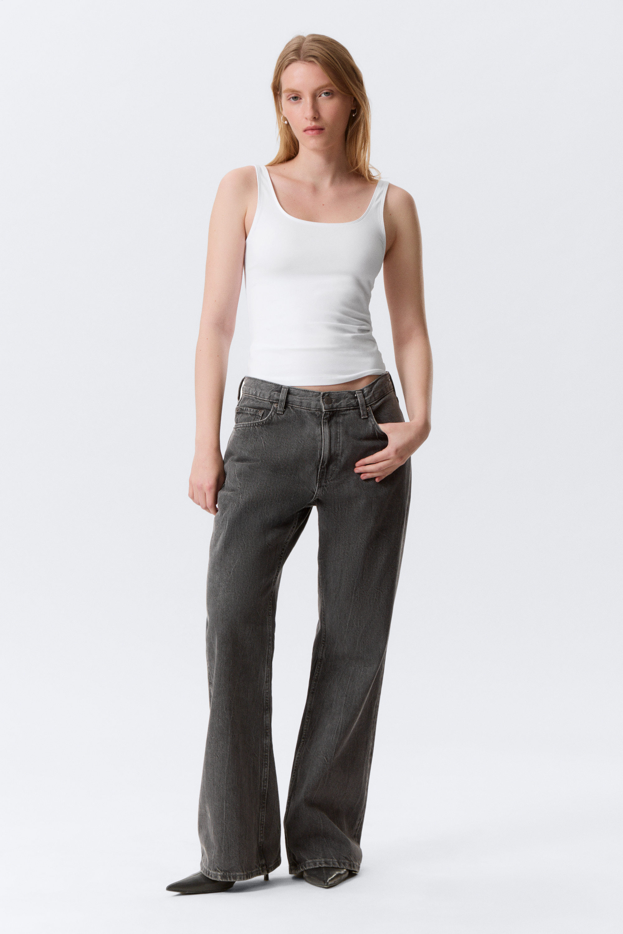 White - Fitted Square Neck Tank Top - 3