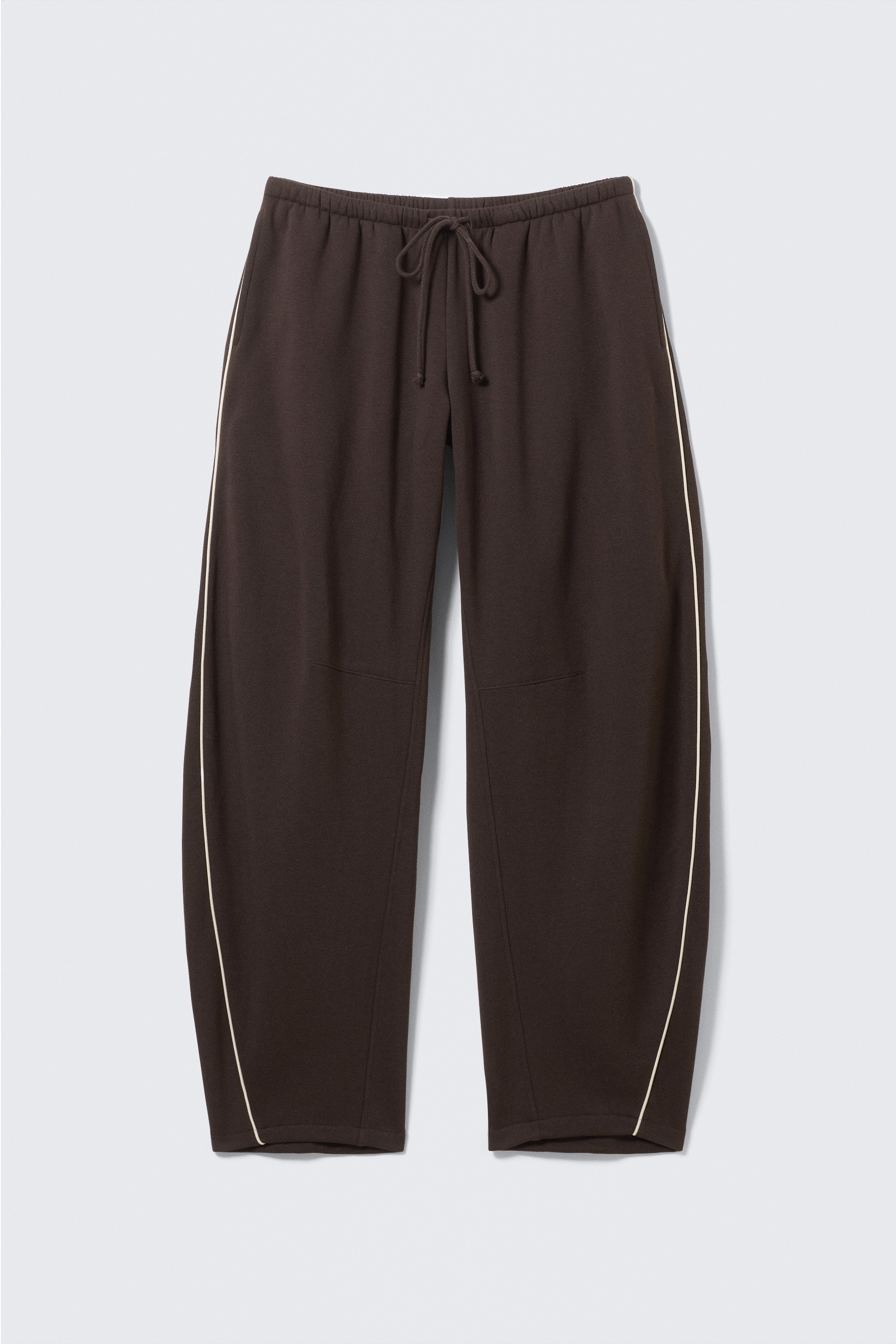 Pantaloni de trening cu talie joasă și croială barrel leg - Maro închis/Roz prăfuit deschis