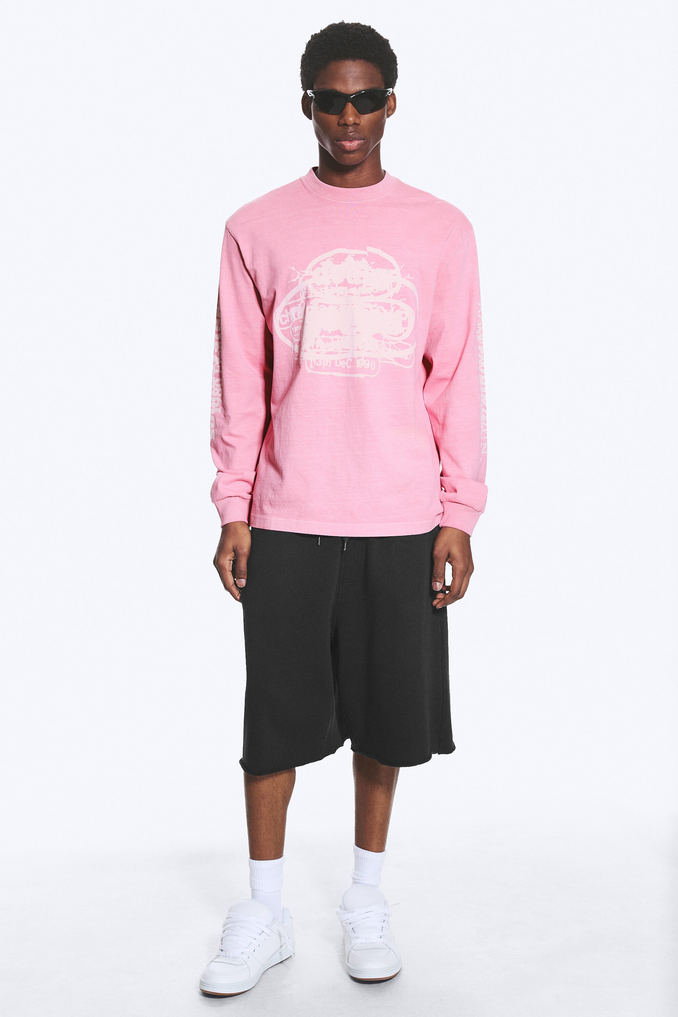 Pink - Logos - Lässiges Longsleeve mit Grafikdruck - 2