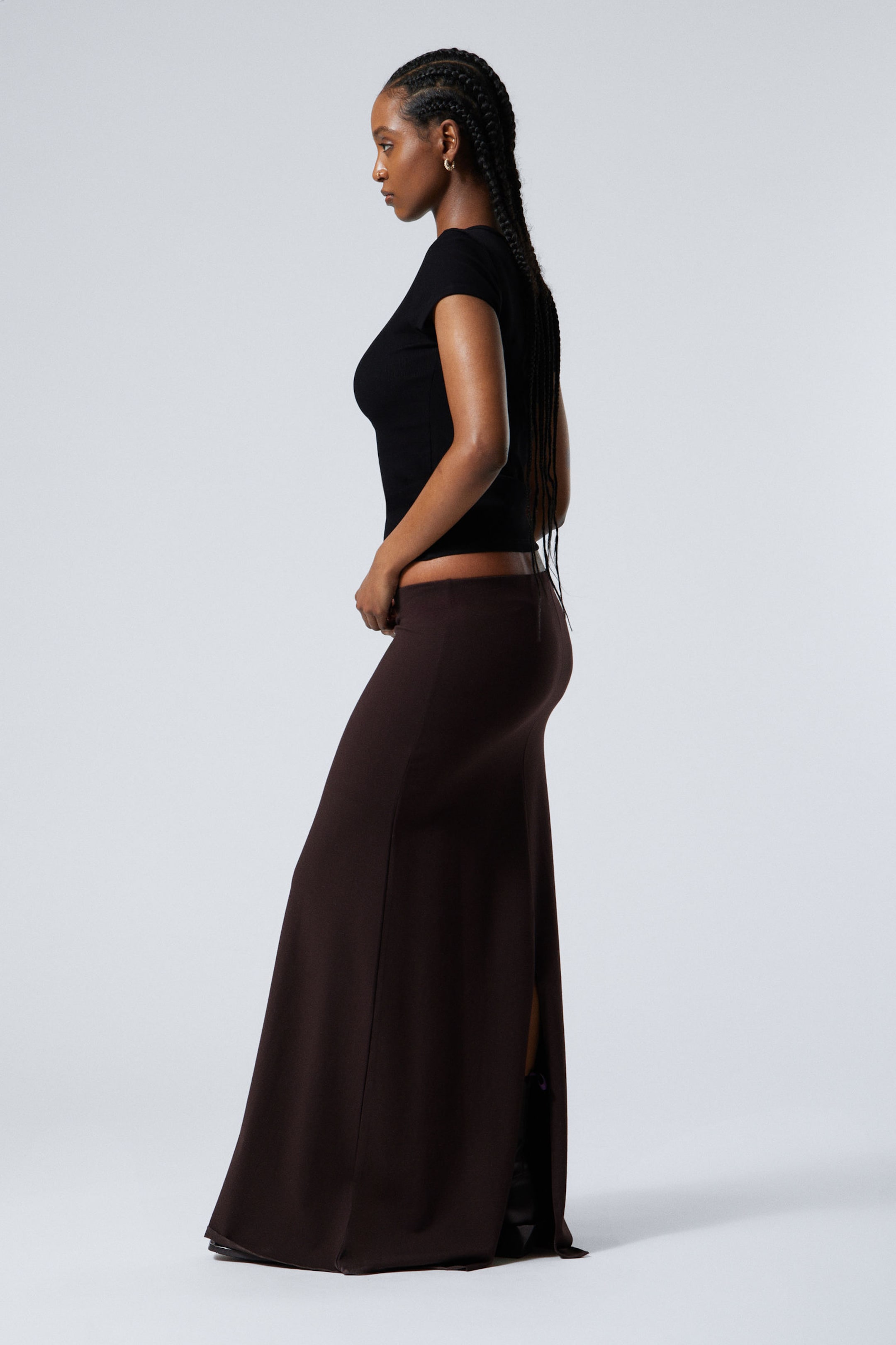 #353031 - Mid Rise Slim Fit Maxi Skirt - 2