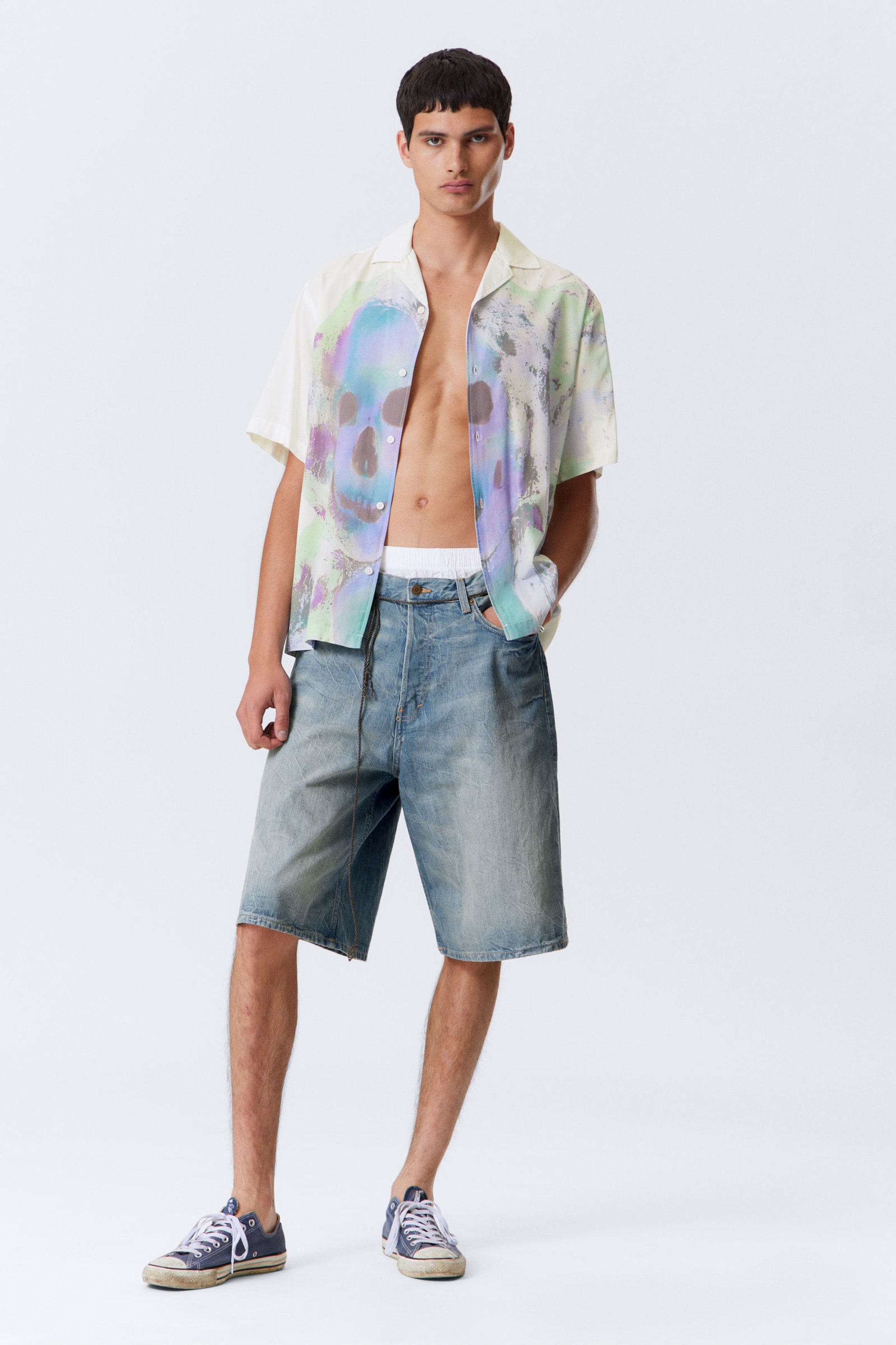 #D3CFC5 - Relaxed Graphic Short-Sleeved Resort Shirt - 2