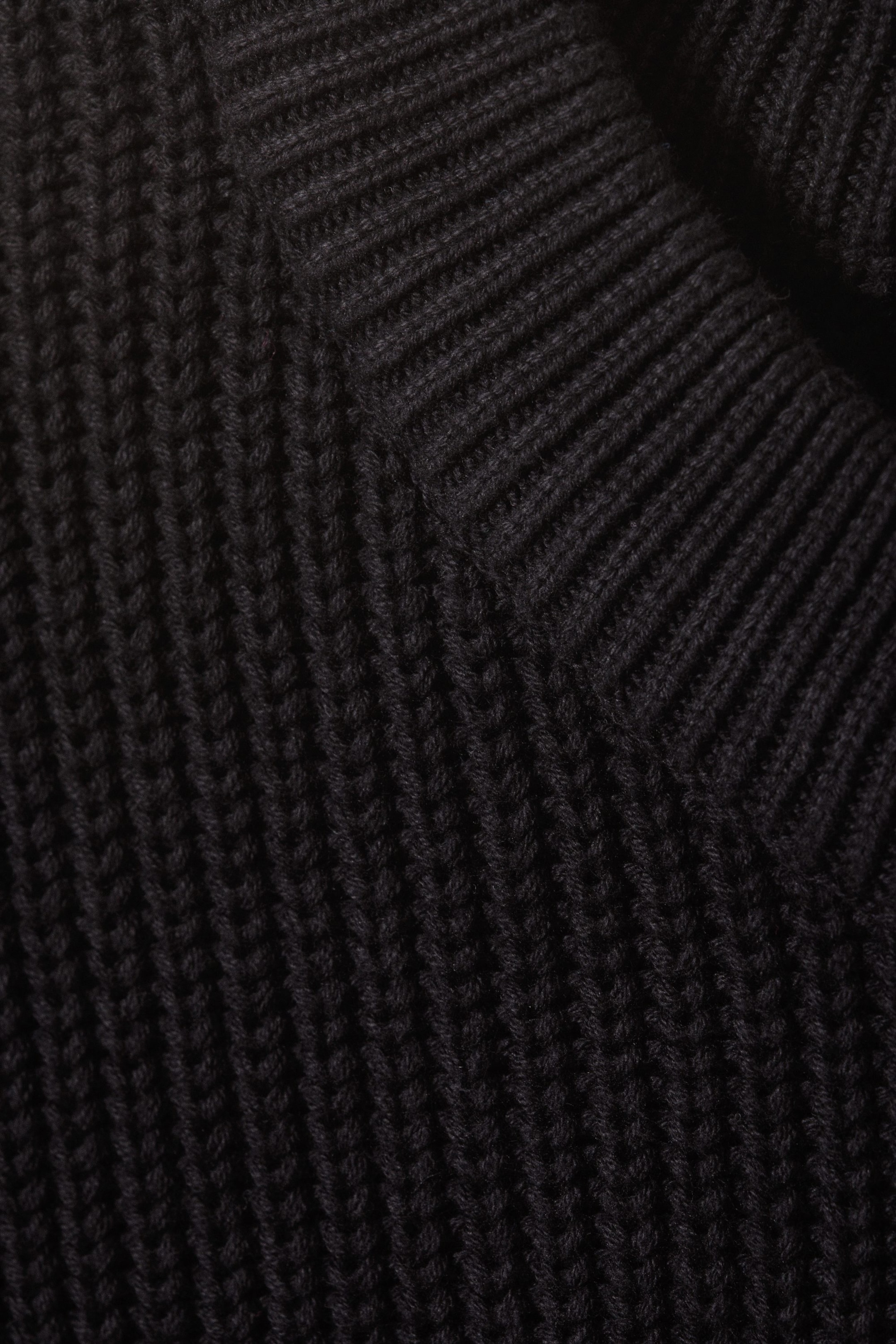 Black - Regular Heavy Knit Sweater - 1