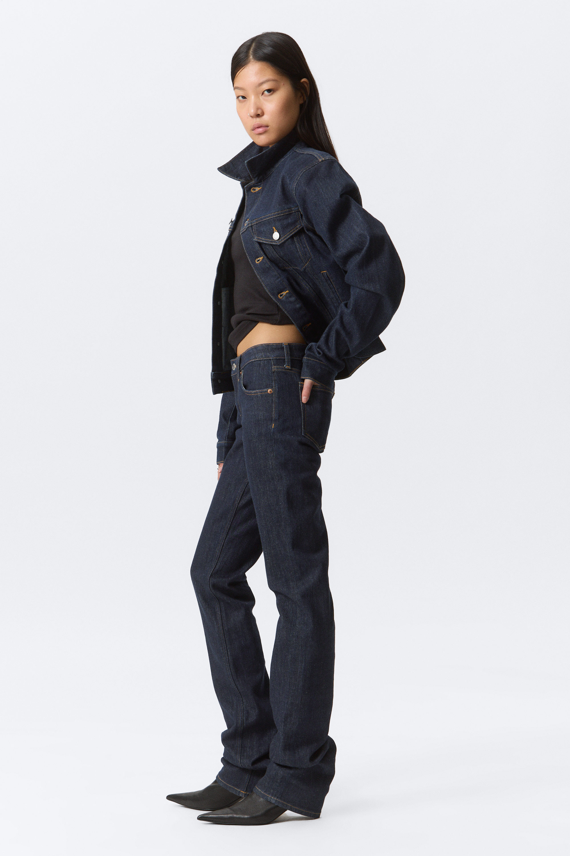 Blue Rinse - Dark Blue - Low Rise Slim Leg Jeans - 2