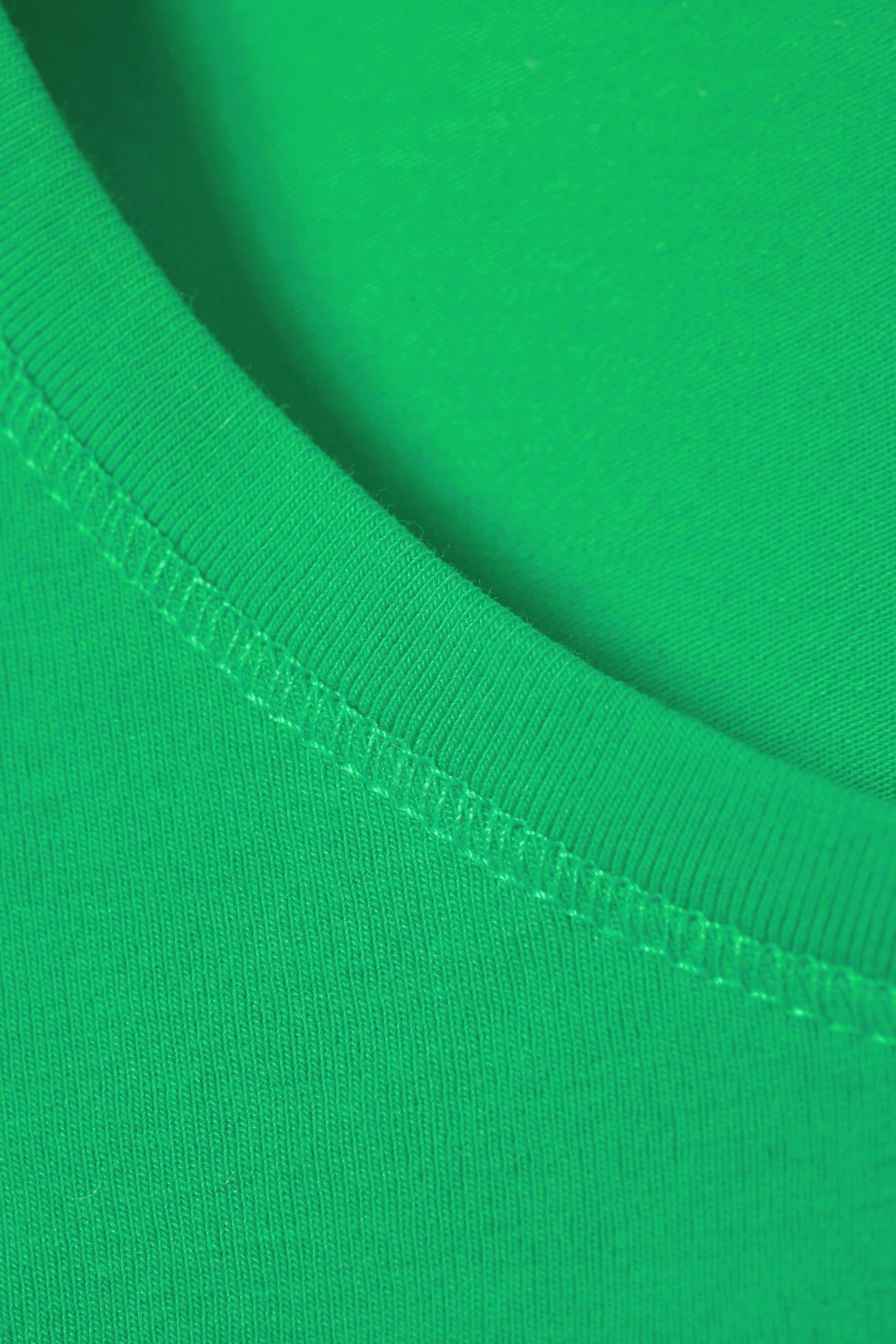 Bright Green - Slim Fitted T-shirt - 1