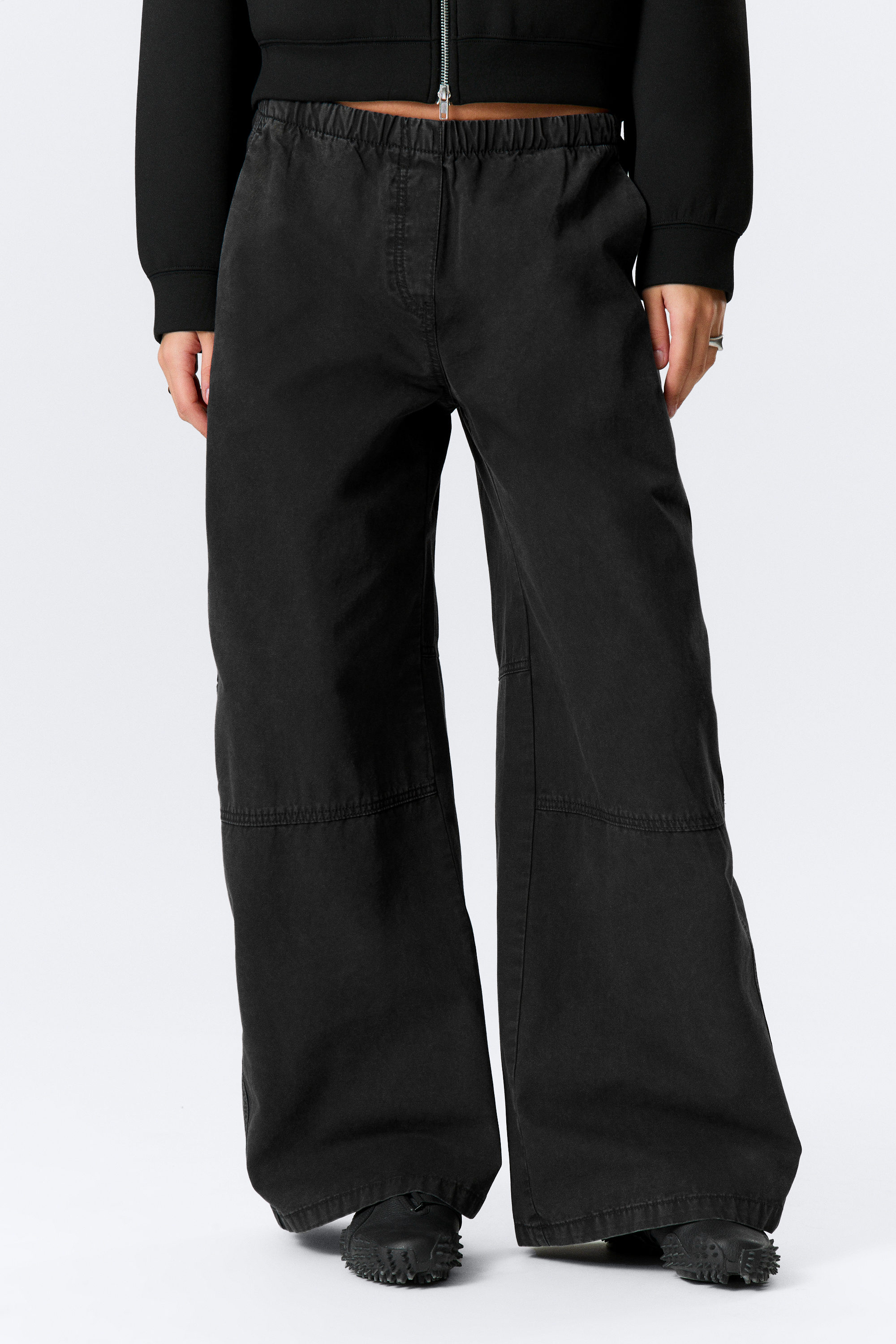 Washed Black - Low Rise Baggy Washed Canvas Trousers - 2