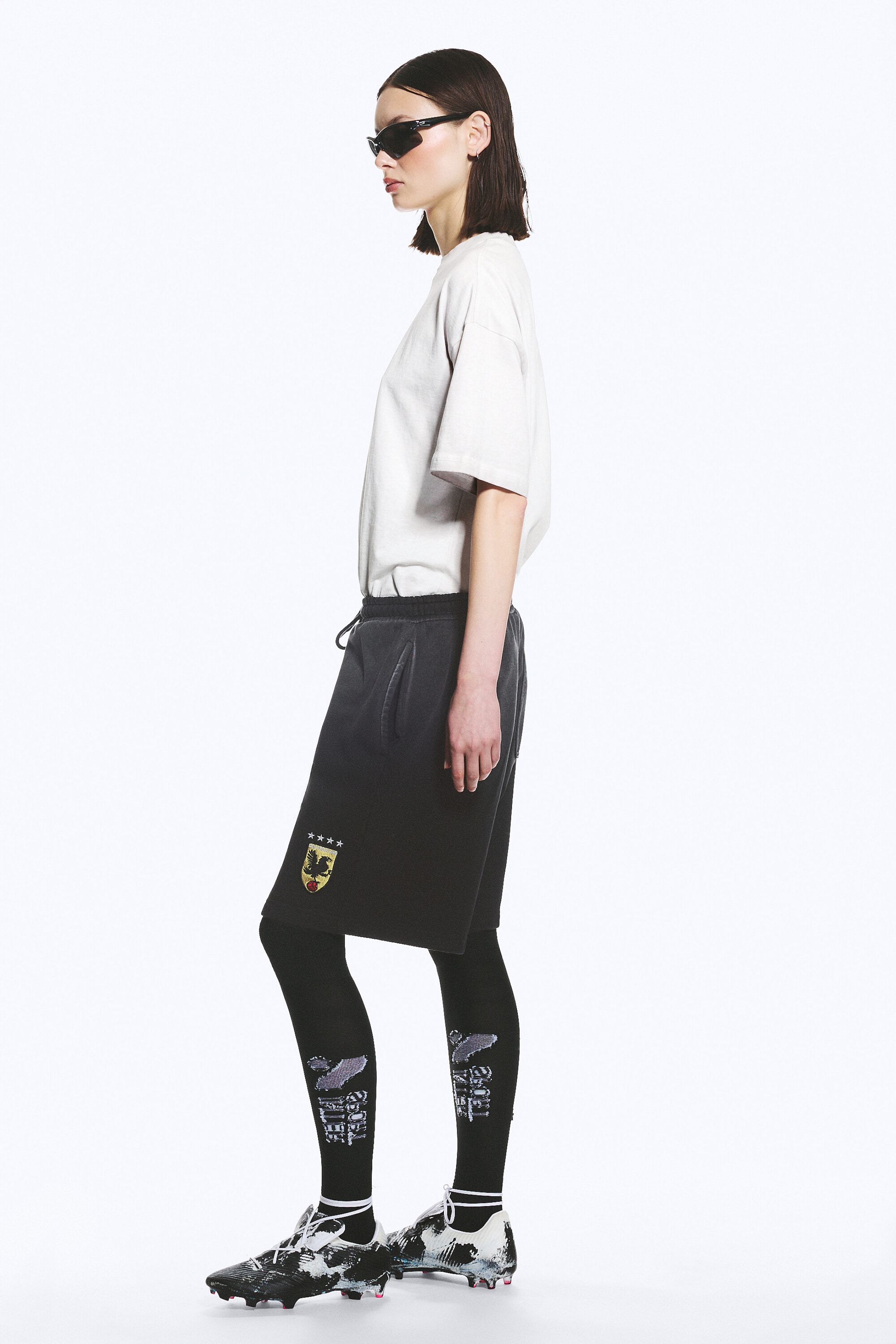 Off Black - TOFFS Relaxed Jersey Football Shorts - 3