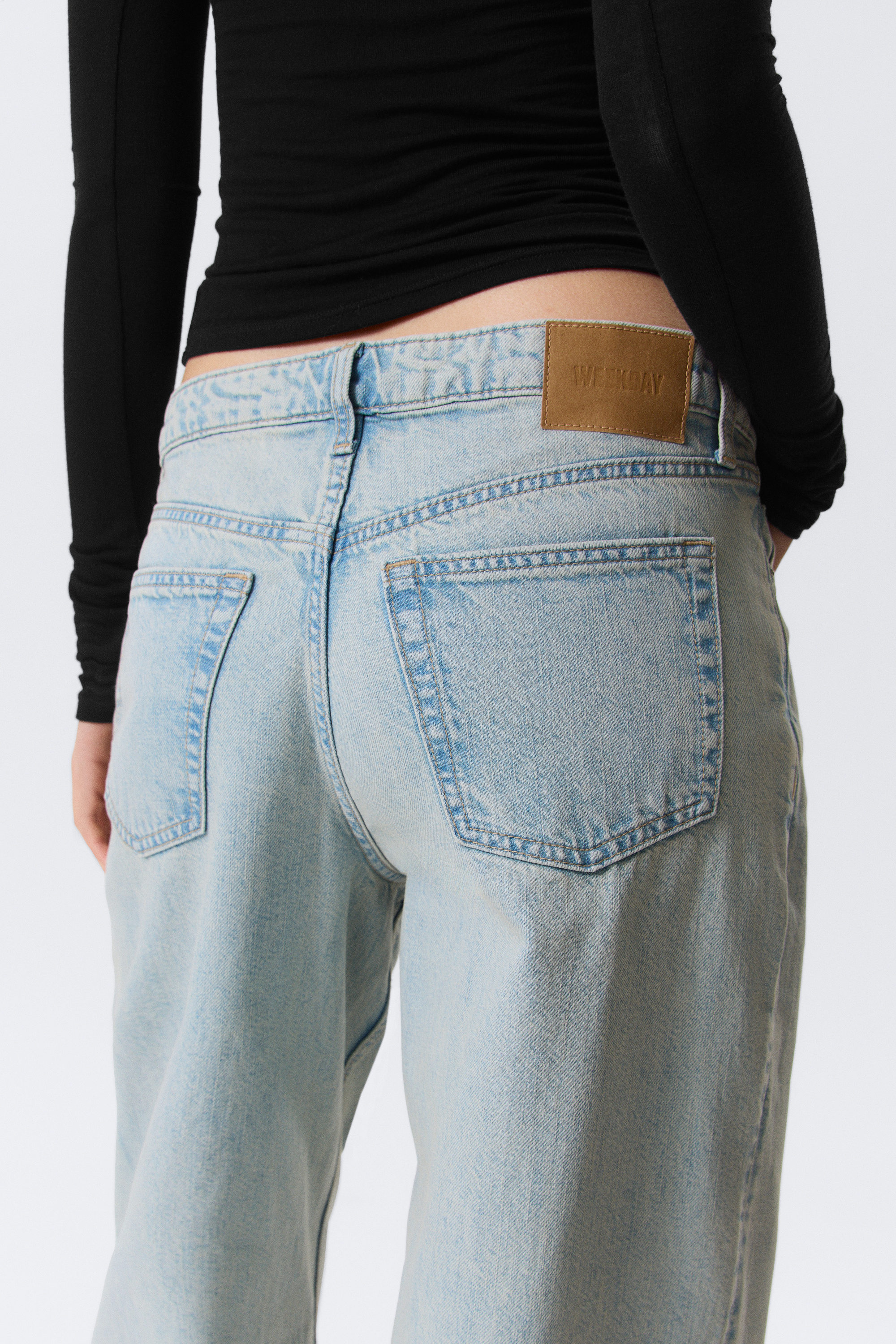 Snow Blue - Light Blue - Ample Low Rise Loose Wide Leg Jeans - 3