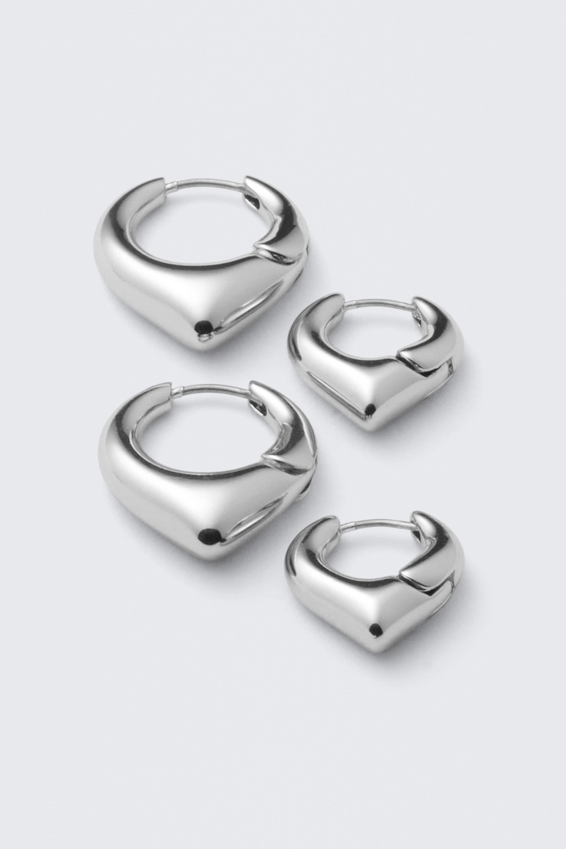 Silver - 2-pack mjukt spetsiga Hoop-örhängen - 1