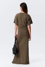 Dark Mole - Gathered Short-Sleeved Maxi Dress - 3