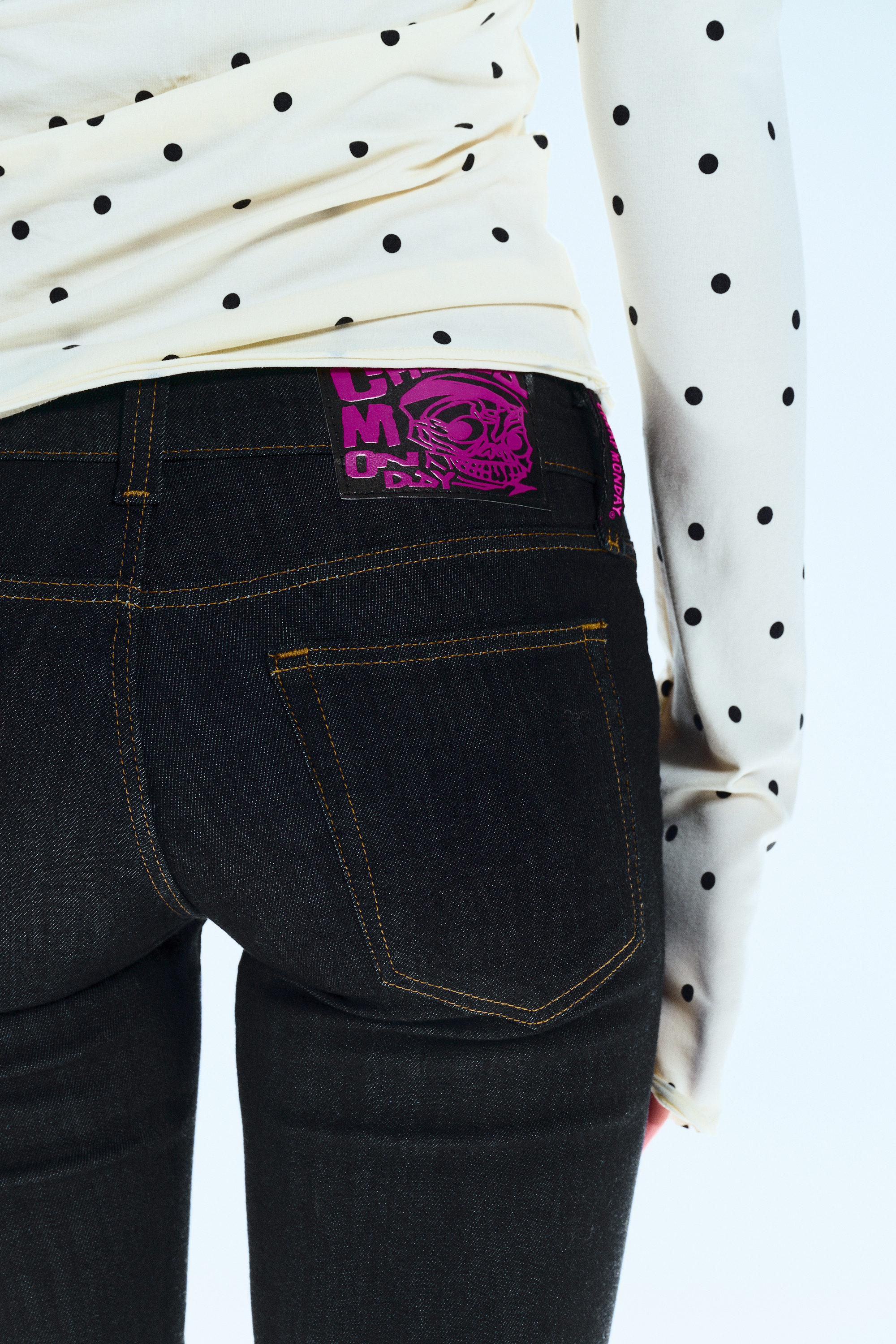 Blue Rinse - Dark Blue - Booty Bei Low Waist Skinny Bootcut Jeans - 3