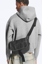 Off-Black - Crossbody Budbringerveske - 0