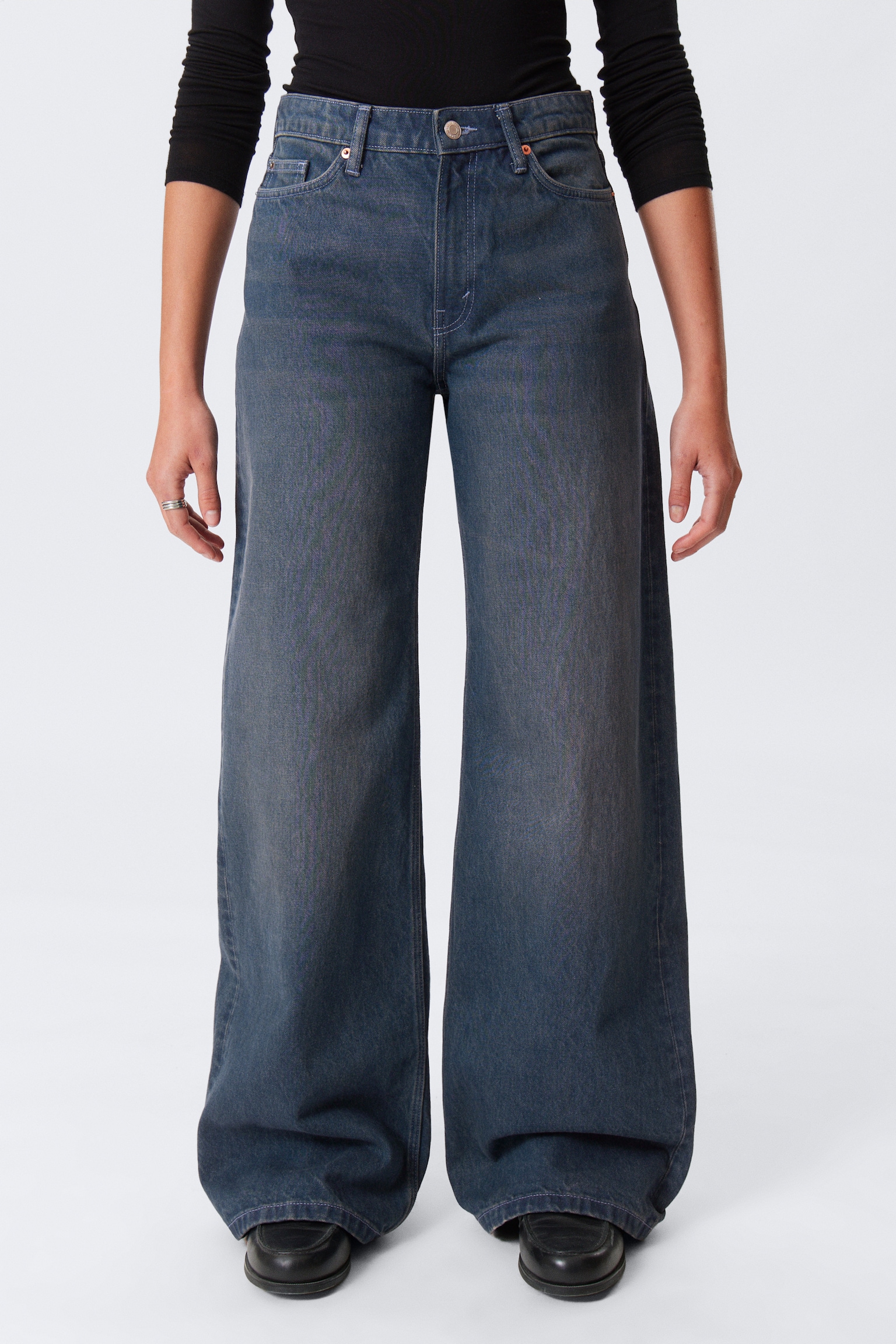 Paz Mid Rise Wide Leg Jeans - Ajax Blue - Dark Blue/Perseus Blue - Medium Blue - 3