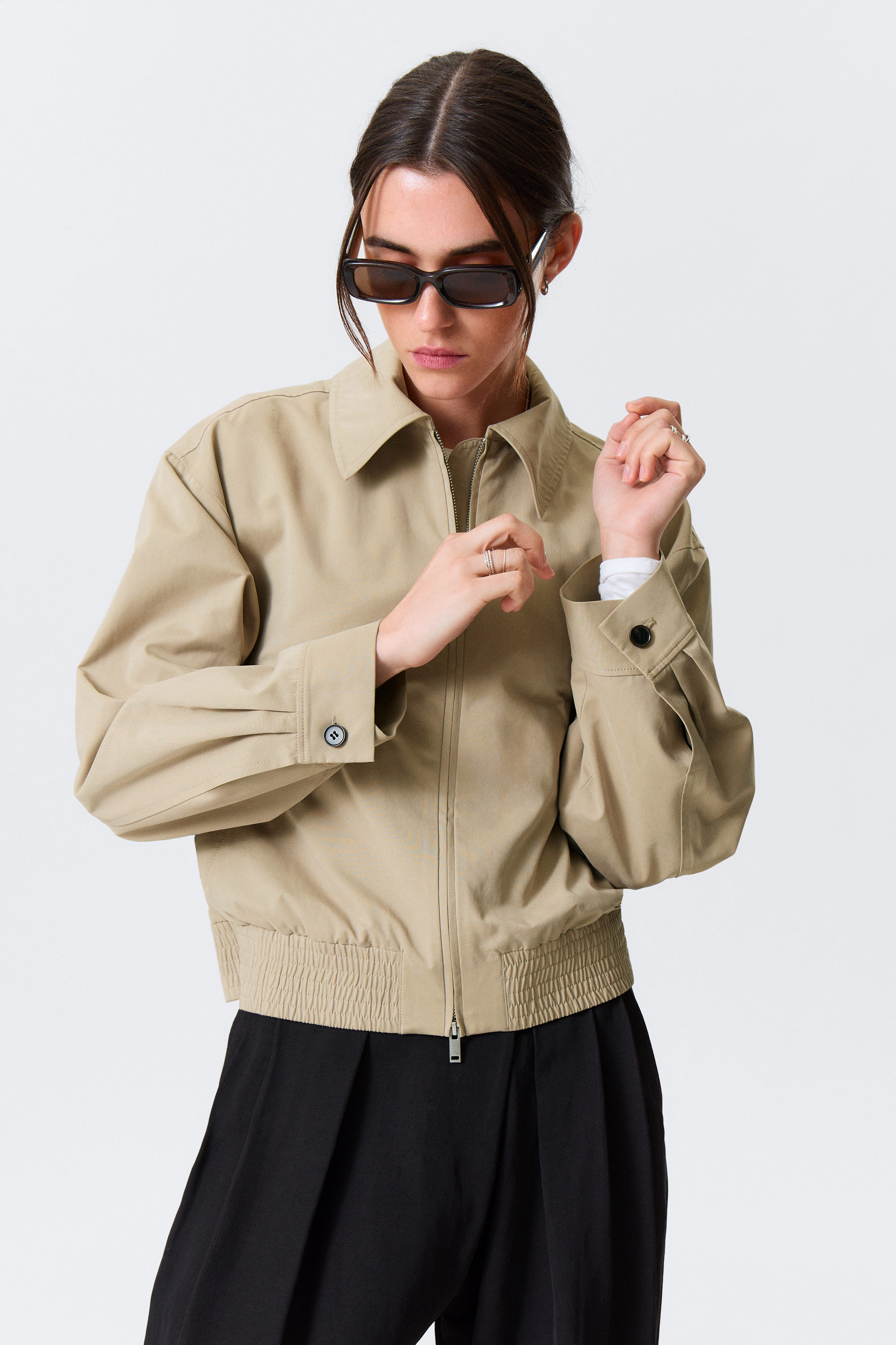Beige - Boxy Baumwolljacke mit Reißverschluss - 3