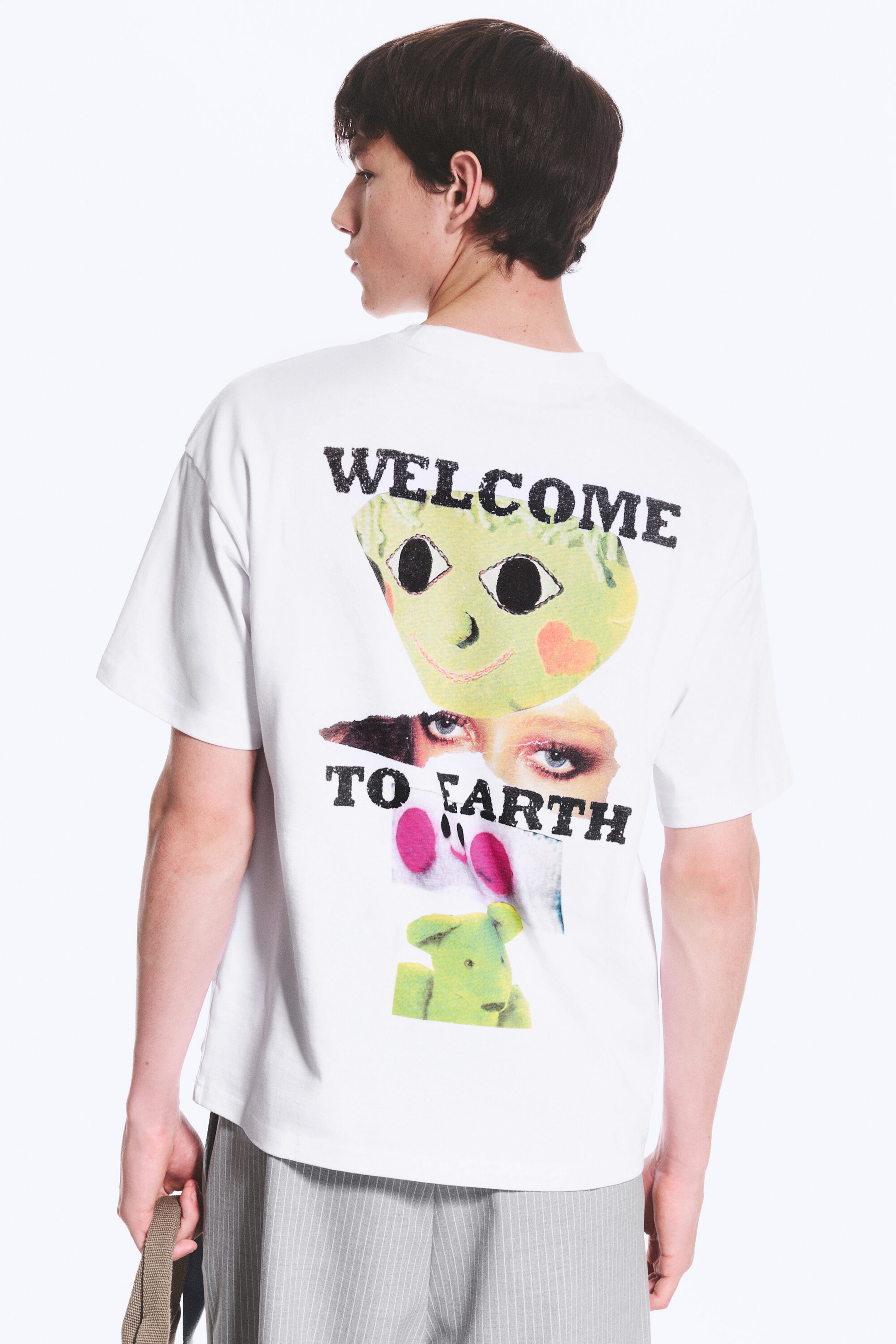 White - Welcome To Earth - T-shirt met boxy pasvorm en grafische print - 1