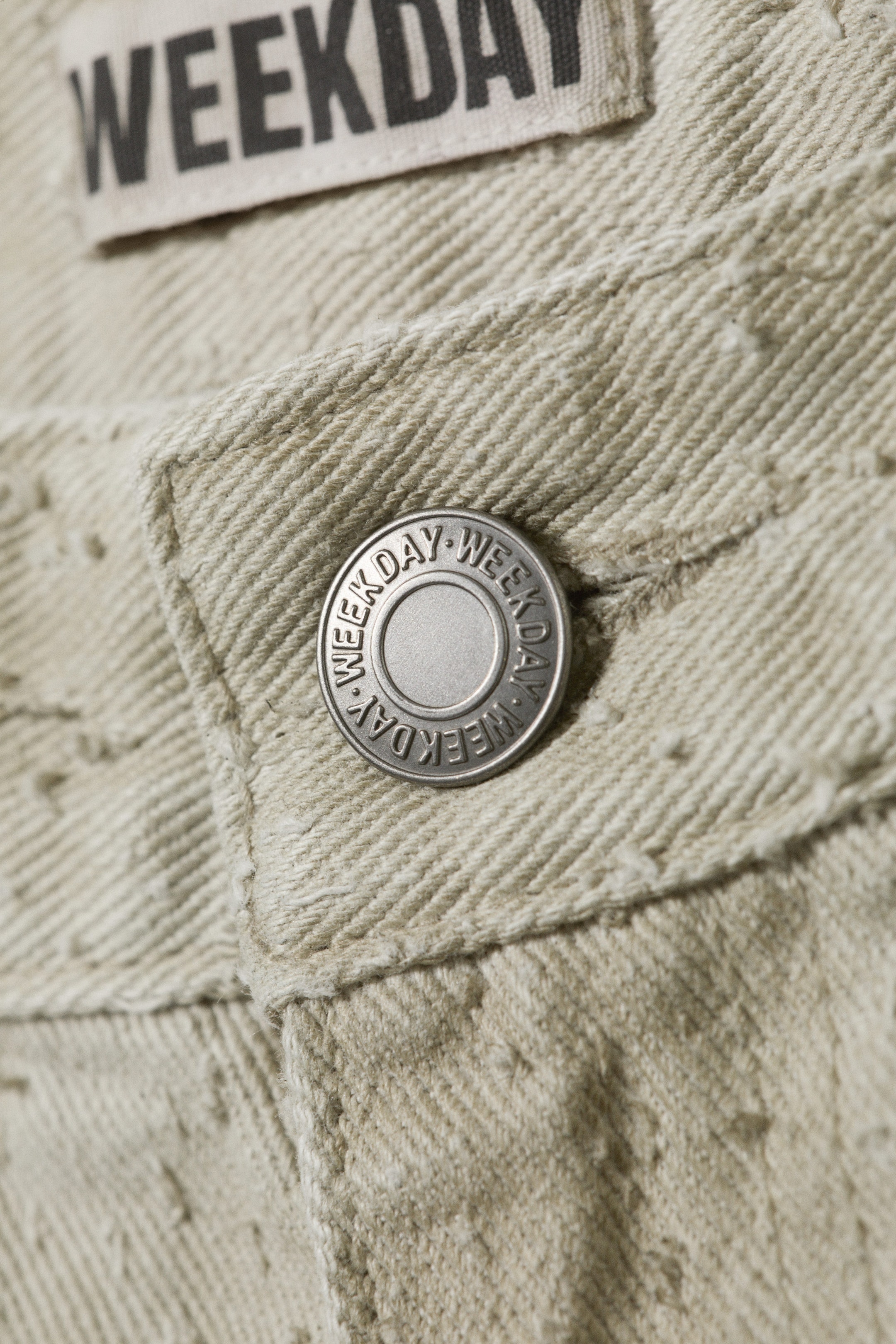 Light Mole - Low Rise Loose Bootcut Trousers - 6