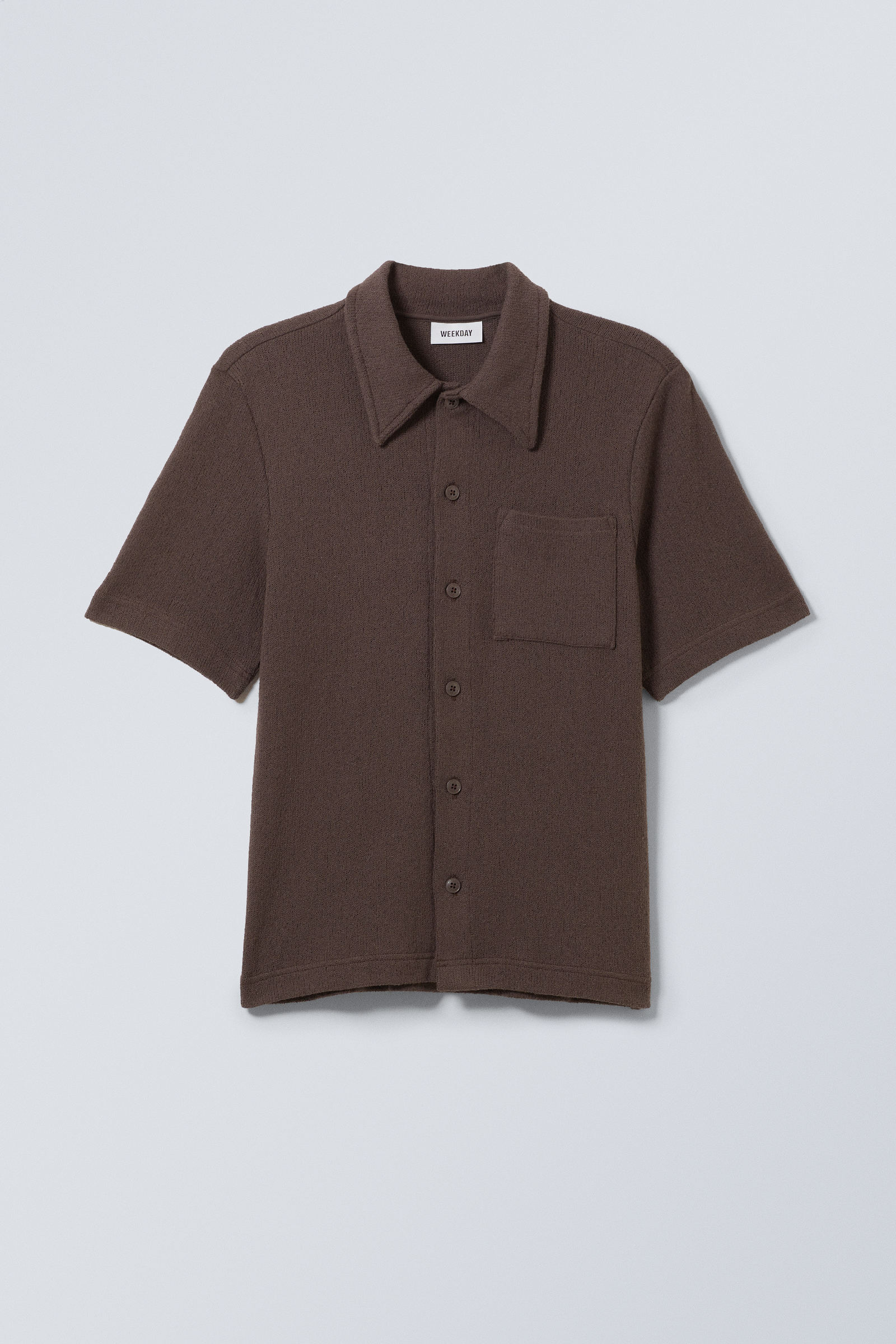 shrunken short sleeve shirt - Dark Brown | Weekday EU