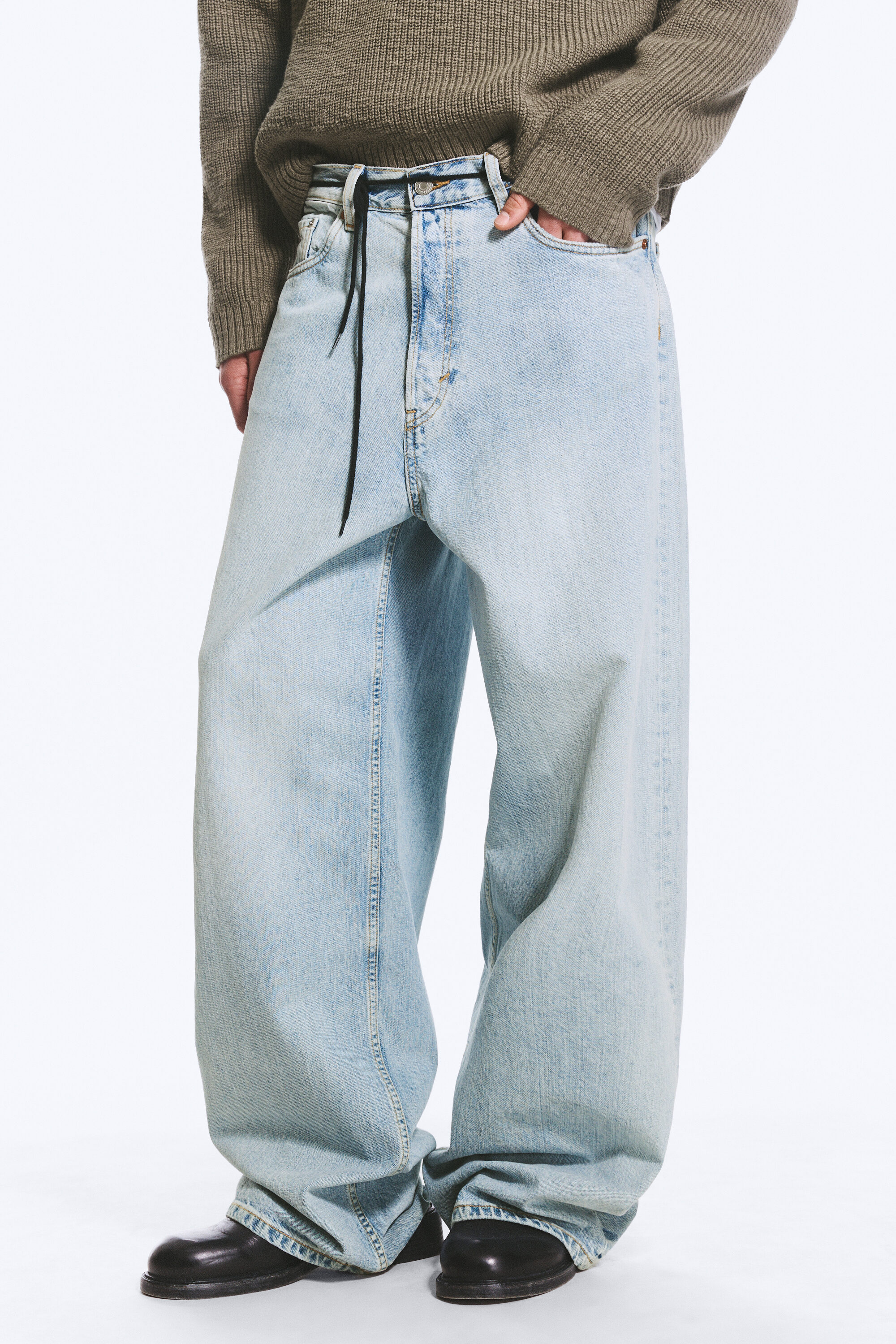 astro mid rise loose baggy unisex jeans - Dream Blue - Light Blue