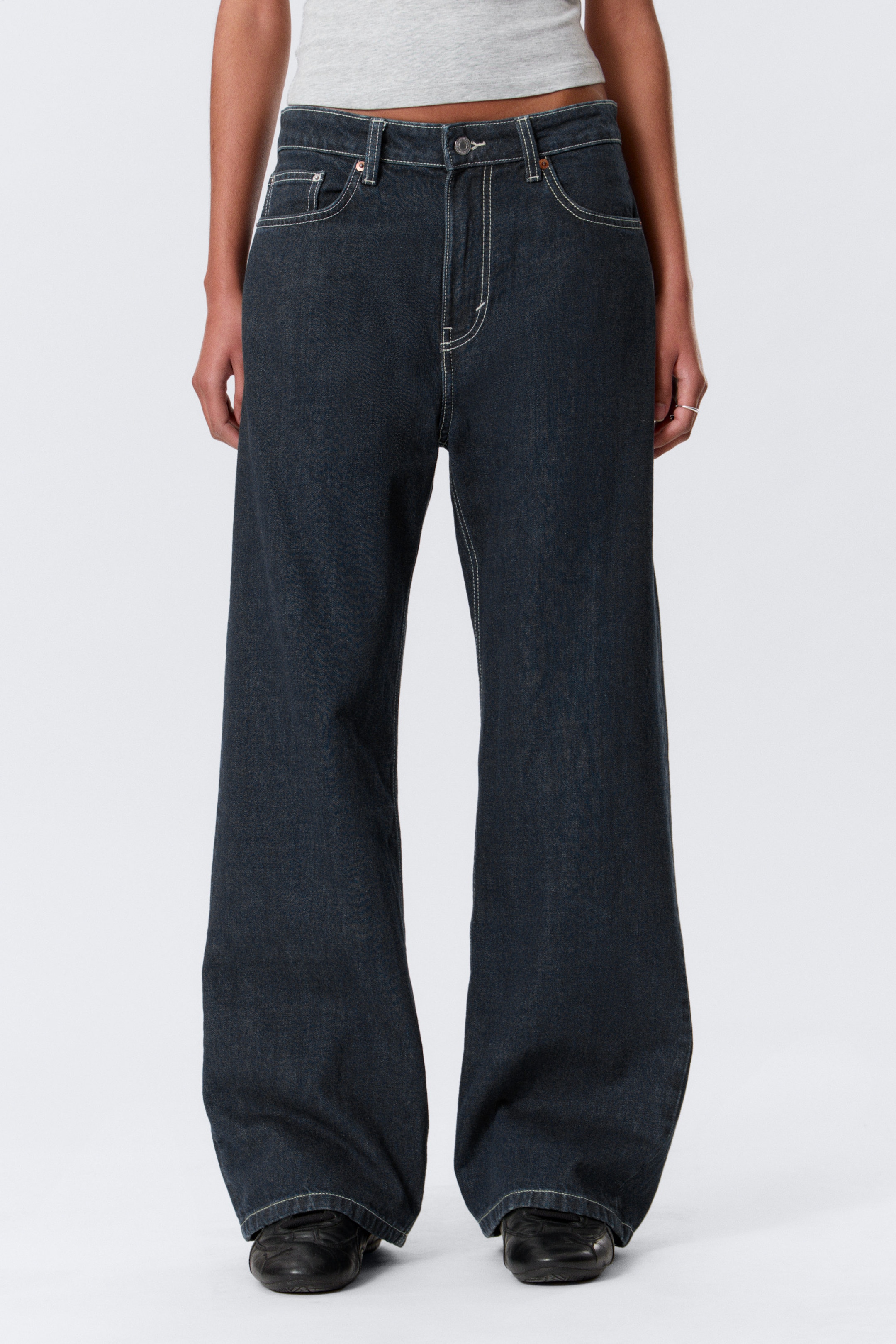 Blue Rinse - Dark Blue - Missy Low Rise Loose Straight Leg Jeans - 2