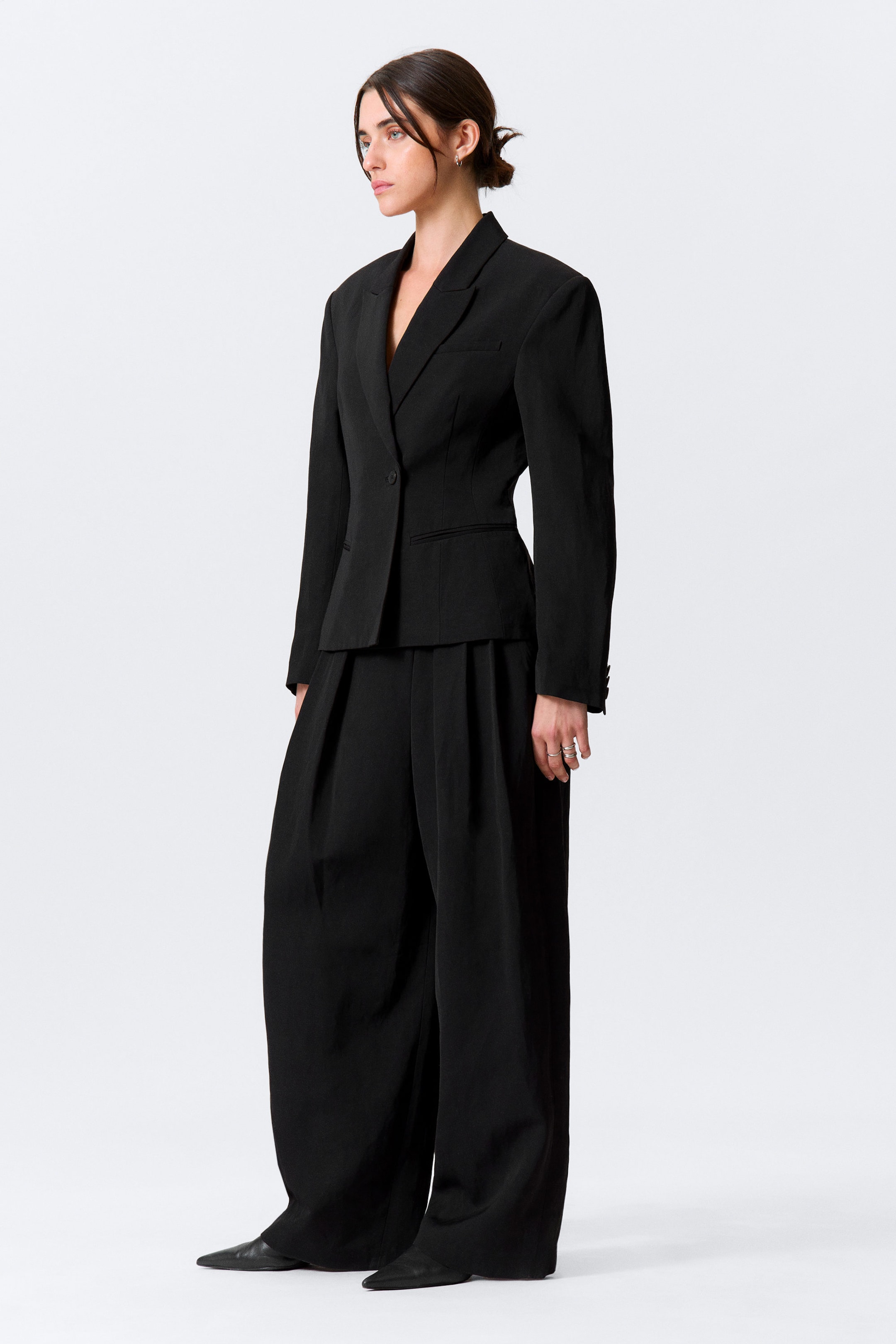 Black - Waisted Linen-Blend Blazer - 1