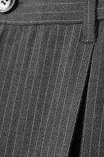 Fines rayures gris foncé - Pantalon tailleur oversize Uno - 6