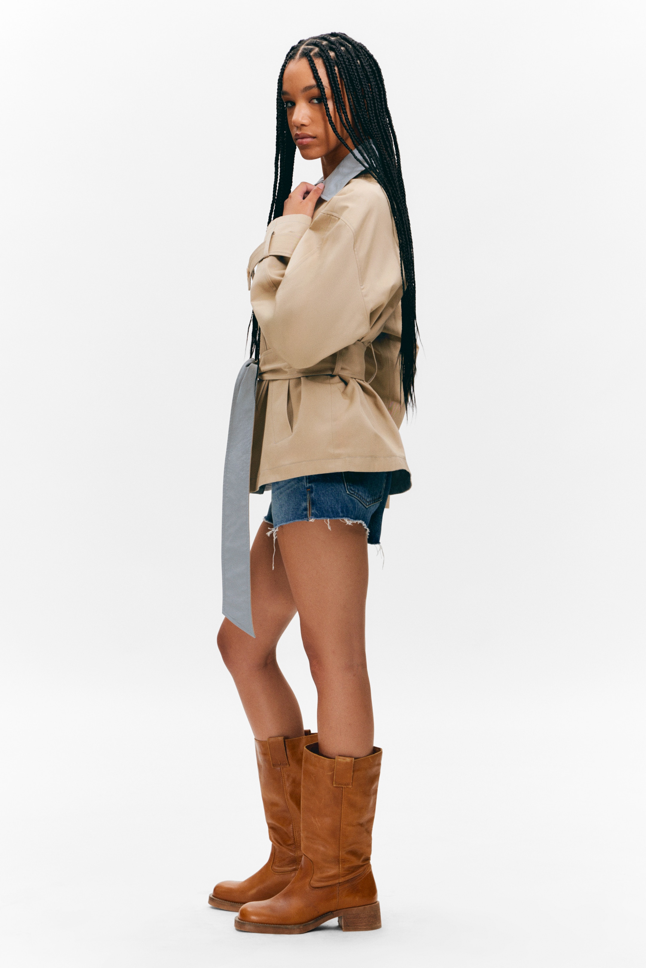 View larger image: Short Double-Breasted Reversible Trench Coat - Beige & Light Grey - Ladies | H&M GB 4