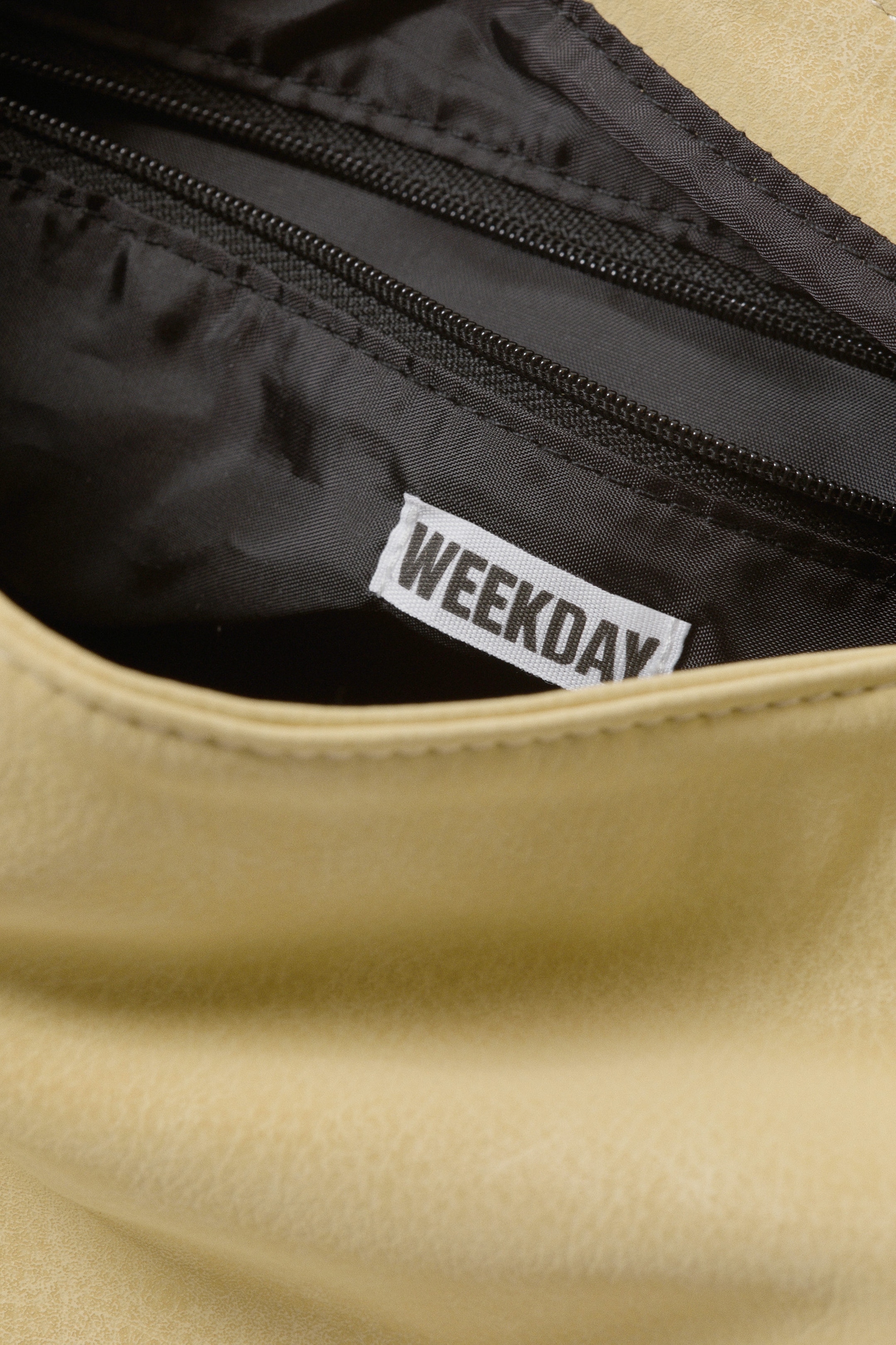 Jaune clair - Petit sac à bandoulière à rabat souple - 2