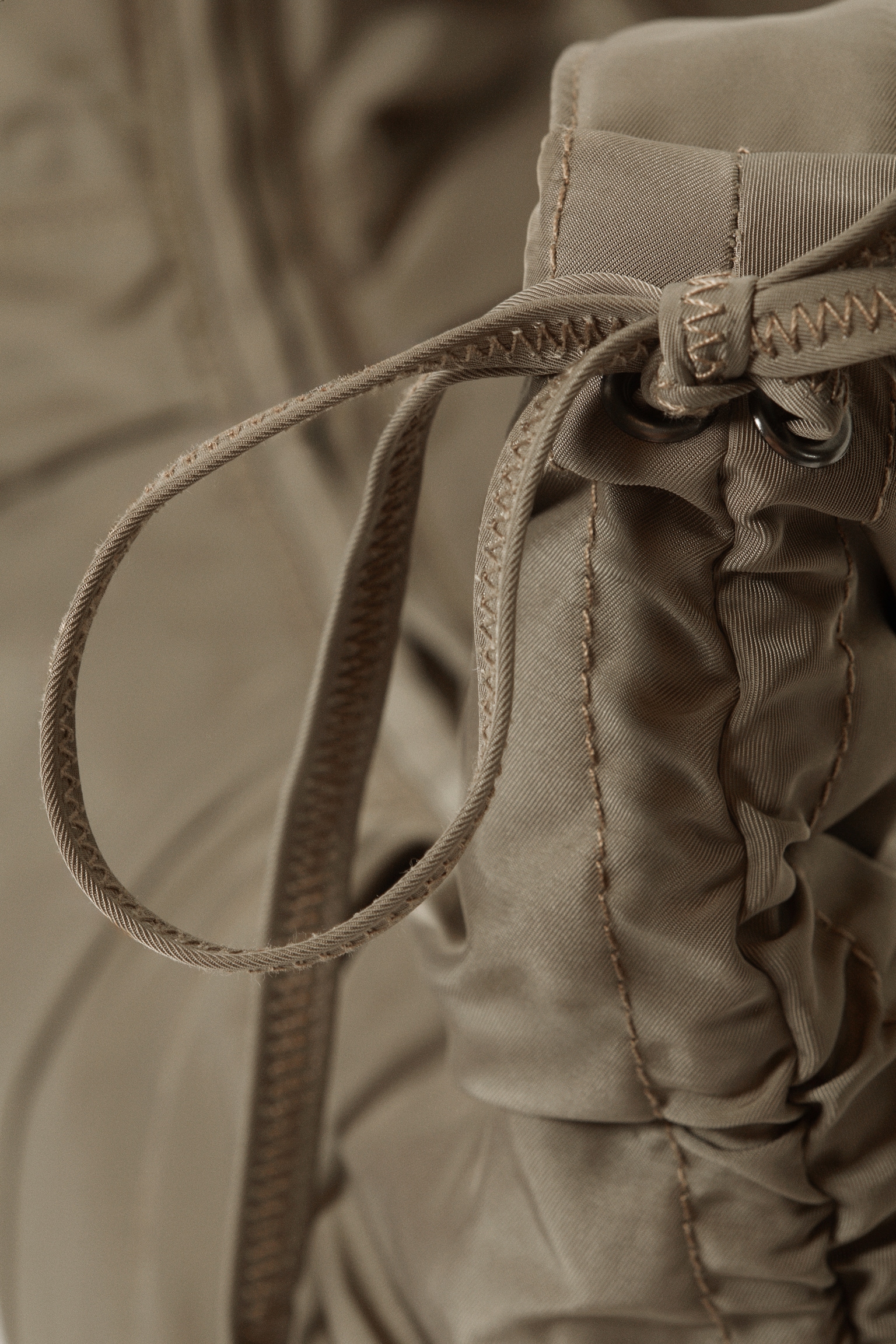 RUCHED CROSSBODY BAG - Dark Beige/Black - 5