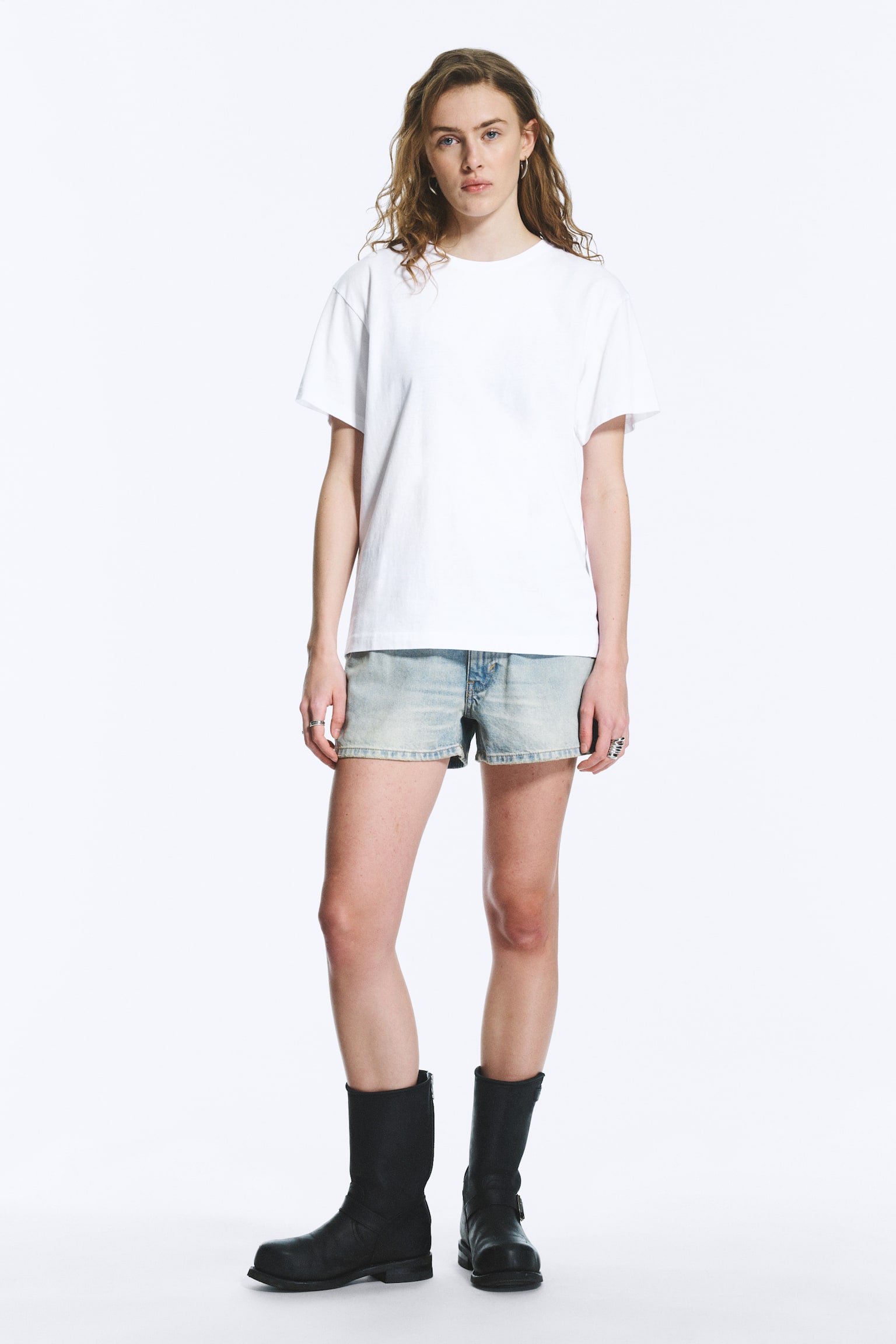 Weiches Baumwoll-T-Shirt in regulärer Passform - Weiß/Dunkles Marineblau - 3